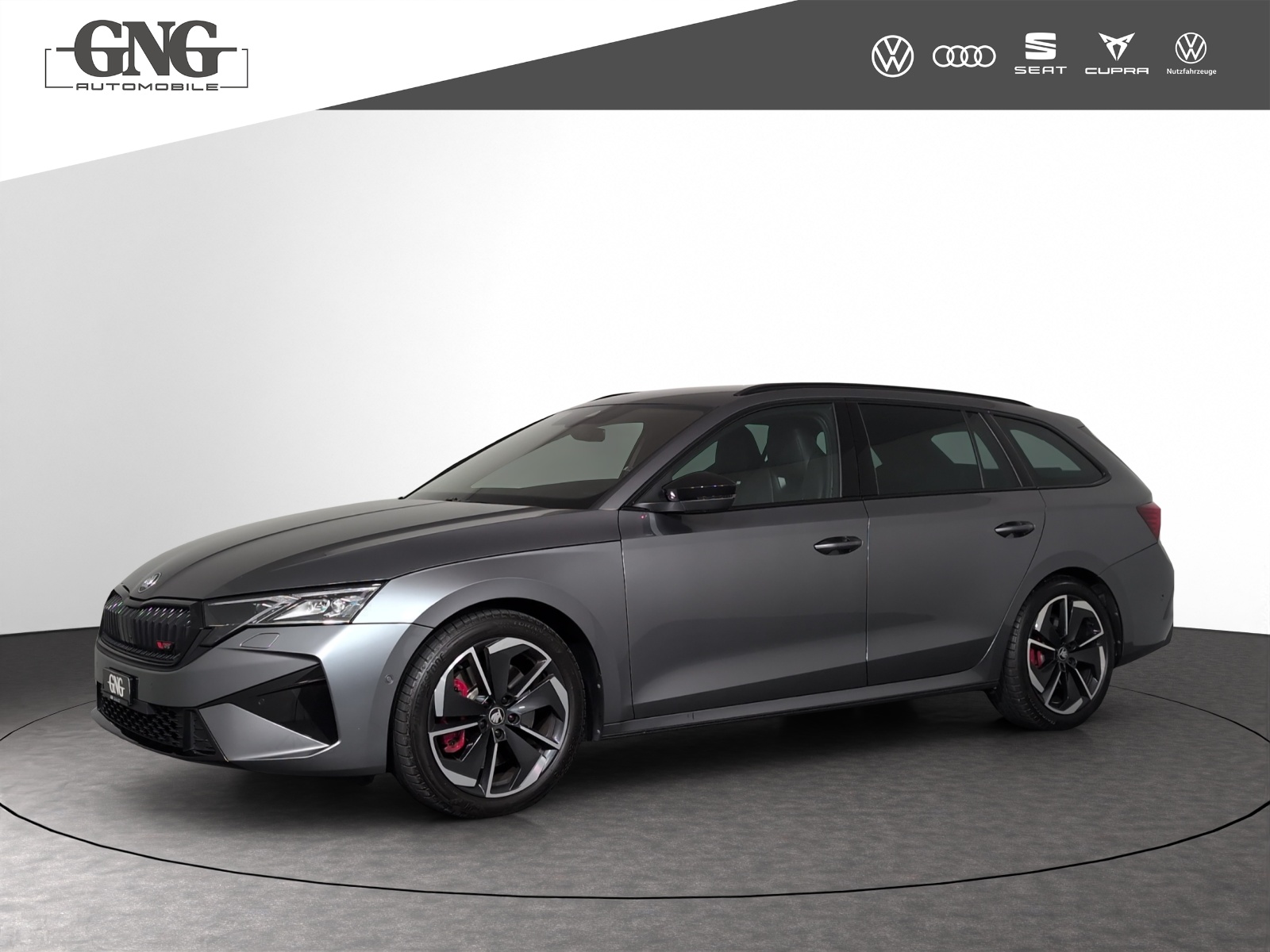 SKODA Octavia Combi 2.0 TSI DSG RS