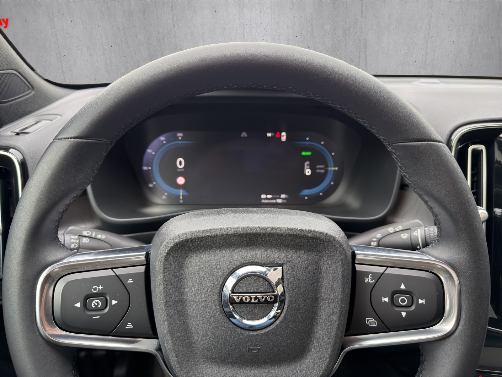 VOLVO C40 P6 Recharge Plus-image-16