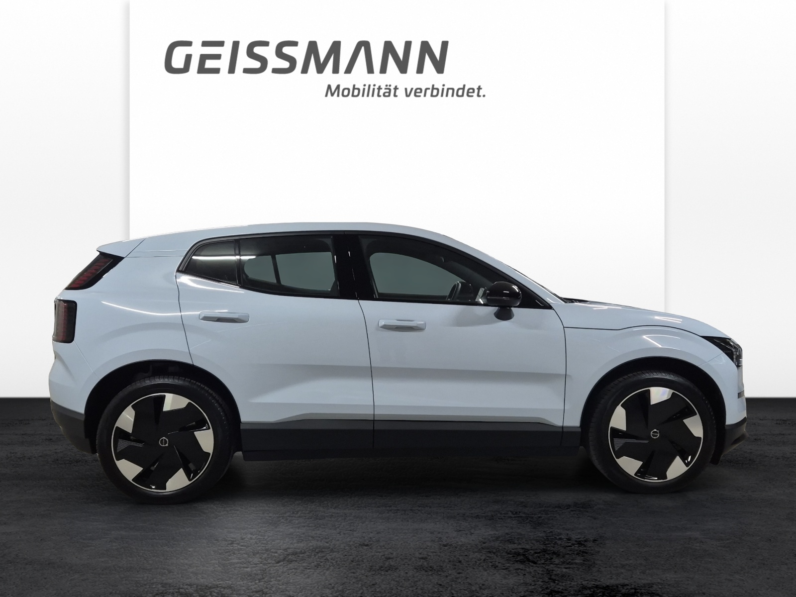 VOLVO EX30 E60 Twin Plus Performance AWD-showroom-element-3