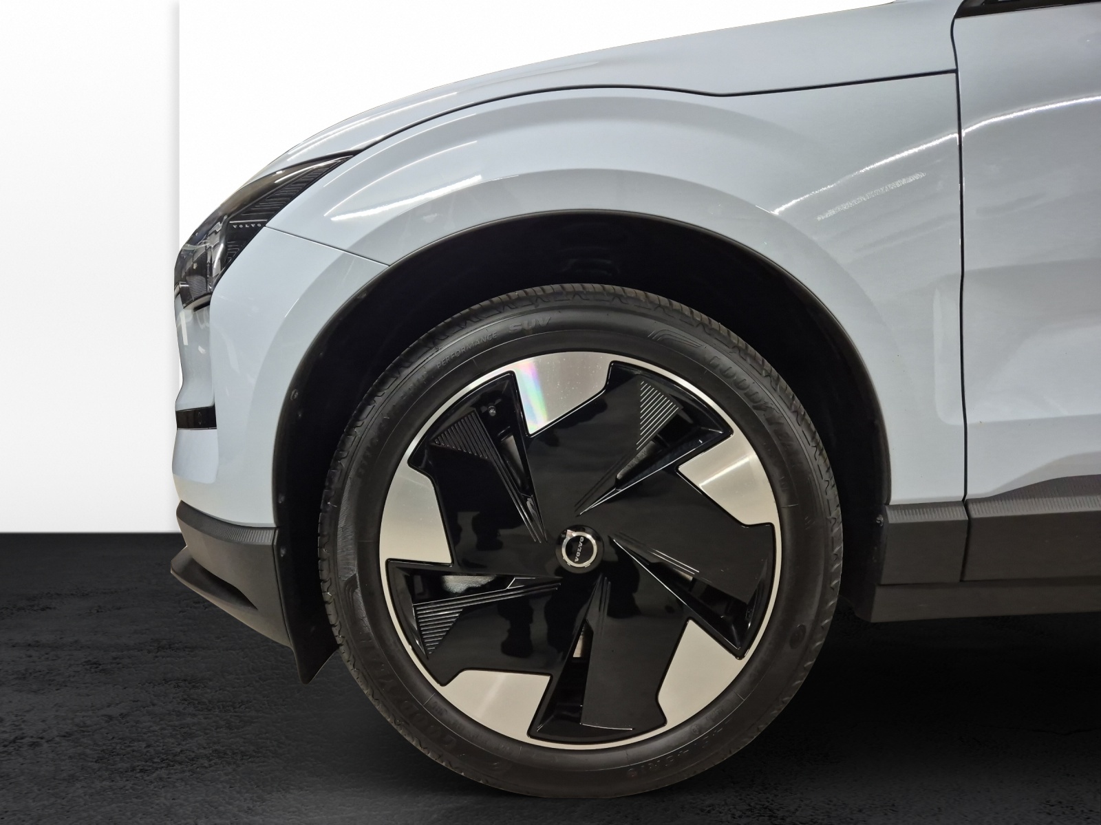 VOLVO EX30 E60 Twin Plus Performance AWD-image-19