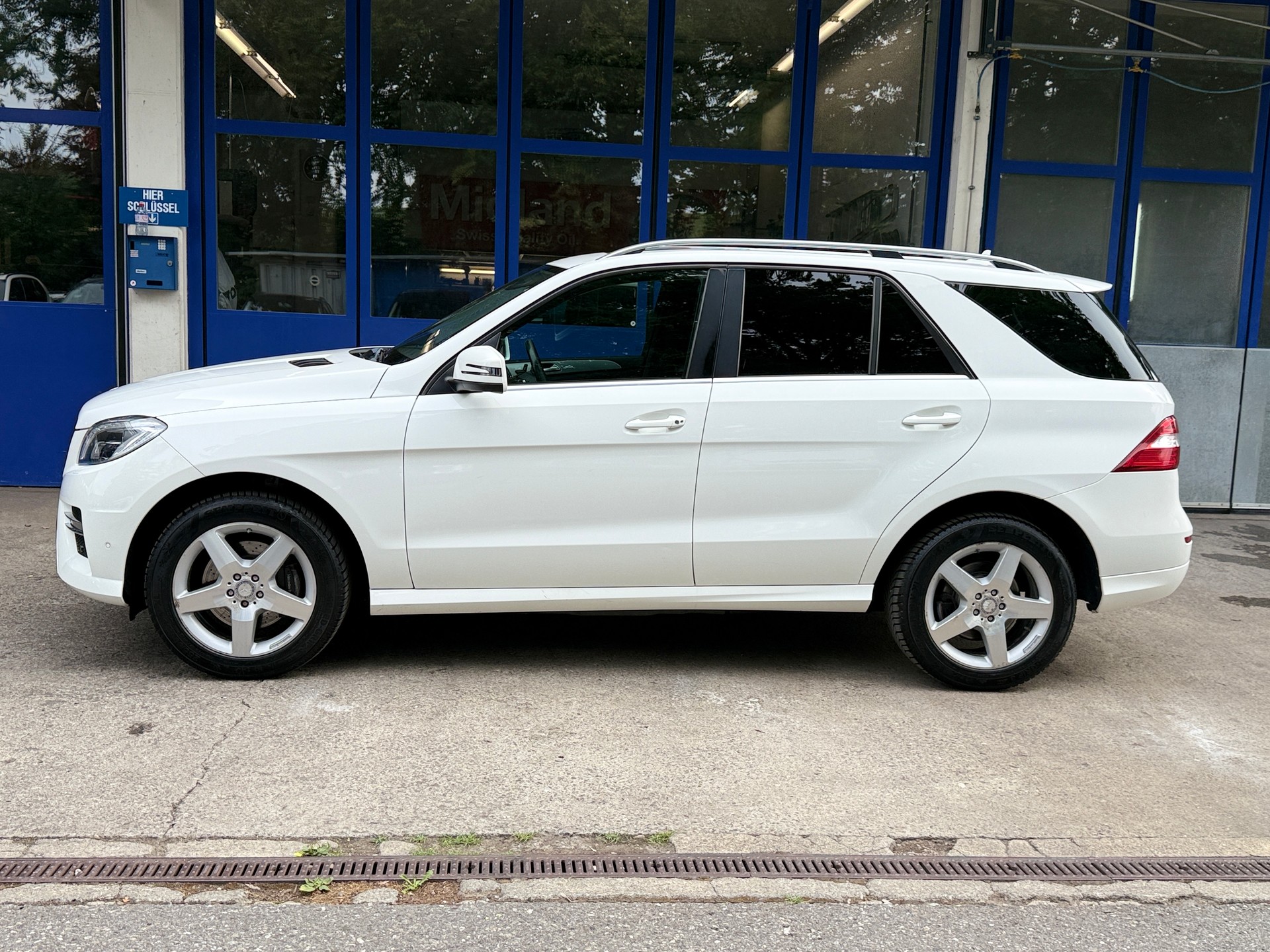 MERCEDES-BENZ ML 350 BlueTEC Executive 4Matic 7G-Tronic-image-1