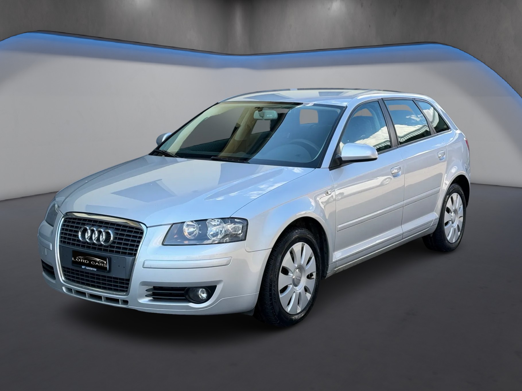 AUDI A3 Sportback 2.0 TDI Attraction-image-0