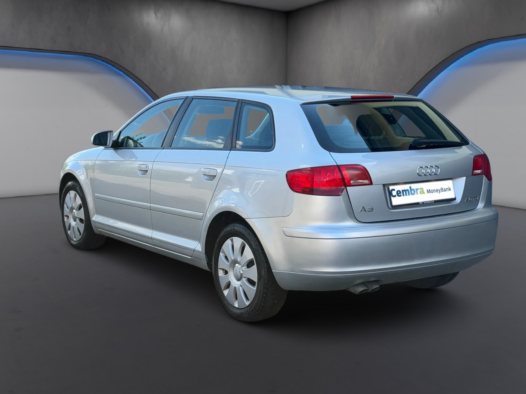 AUDI A3 Sportback 2.0 TDI Attraction-image-5