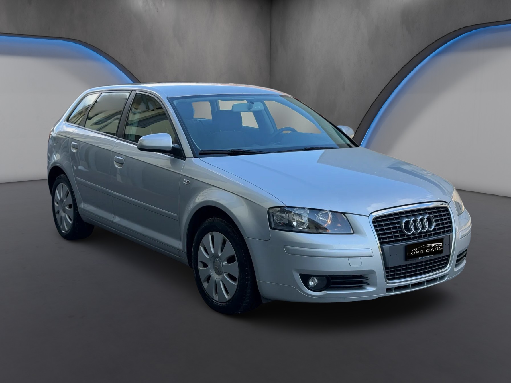 AUDI A3 Sportback 2.0 TDI Attraction-image-2