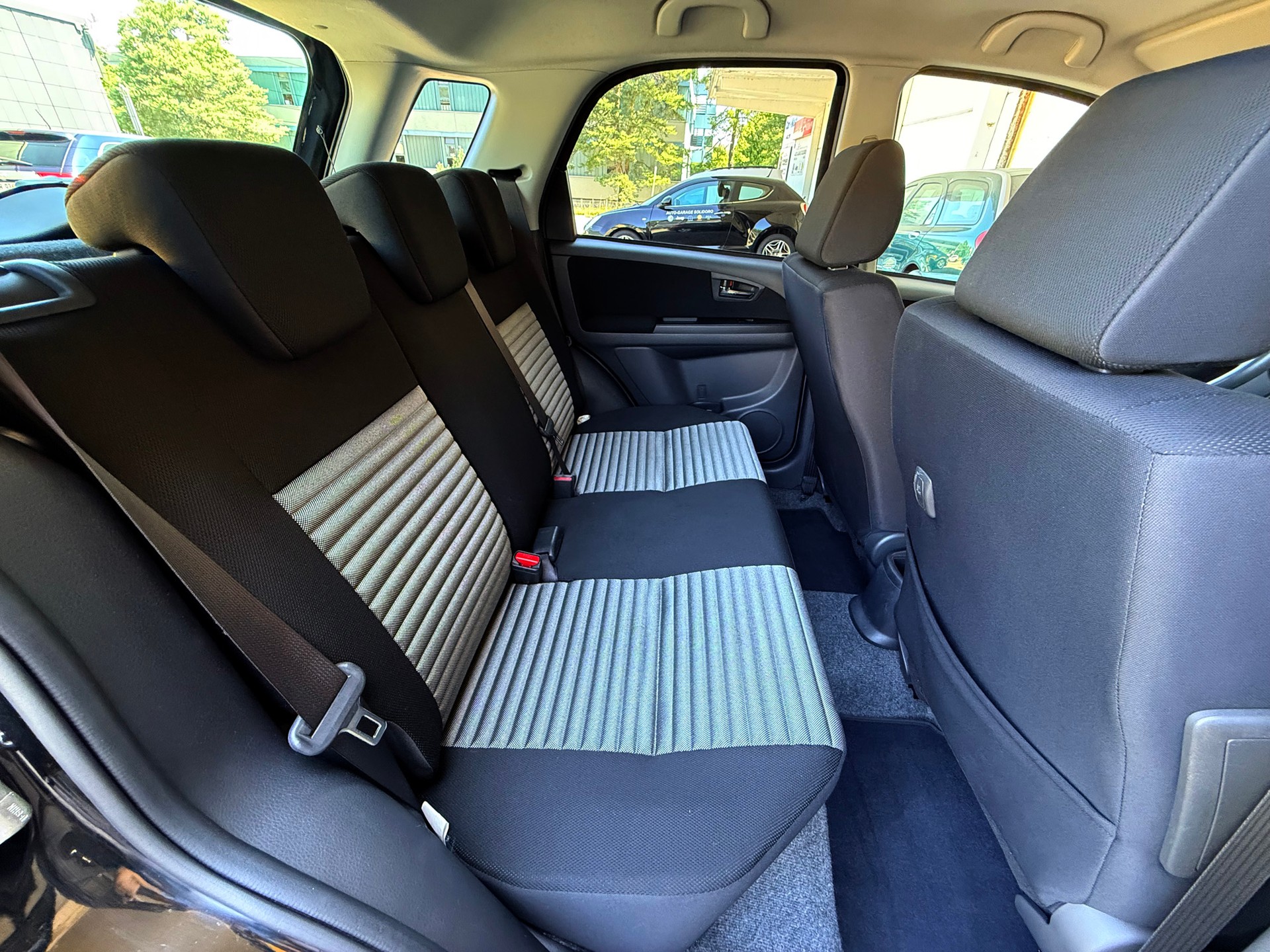 SUZUKI SX4 1.6 16V GL Top Piz Sulai 4WD Automatic-image-22