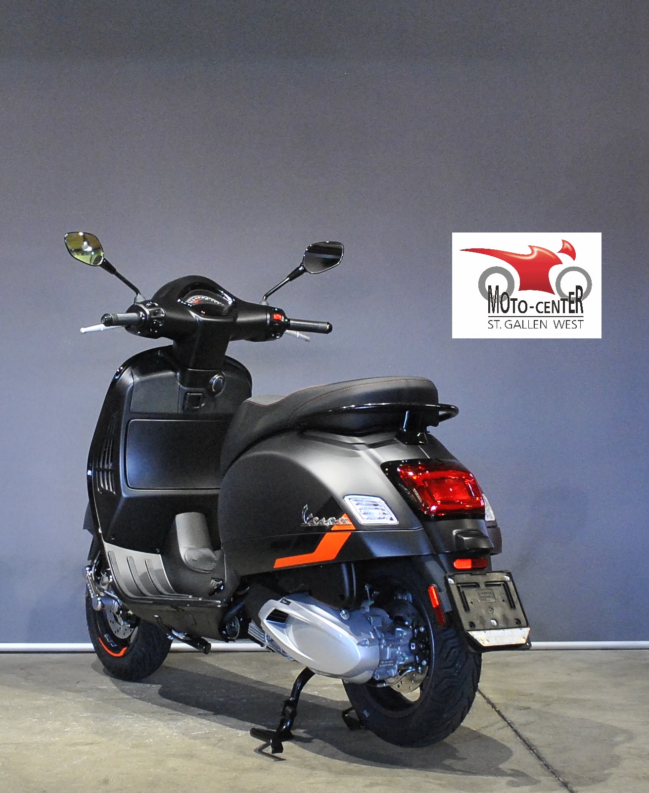 PIAGGIO Vespa GTS 125 Super Sport ABS-showroom-element-3