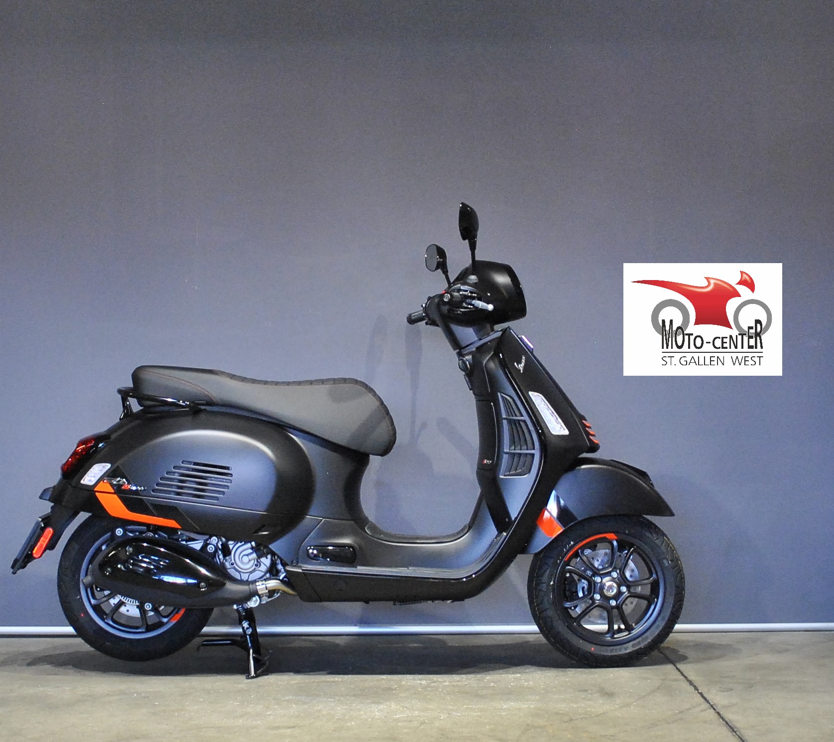 PIAGGIO Vespa GTS 125 Super Sport ABS-showroom-element-1