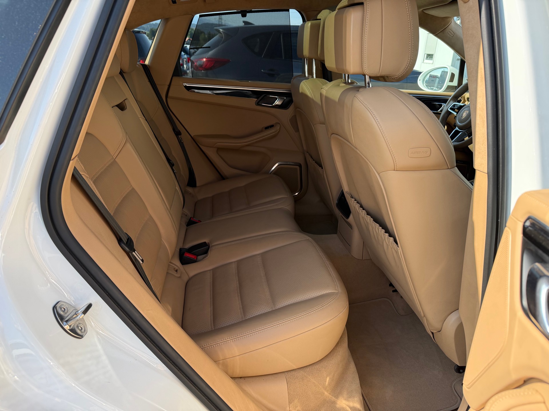 PORSCHE Macan Turbo PDK-image-9