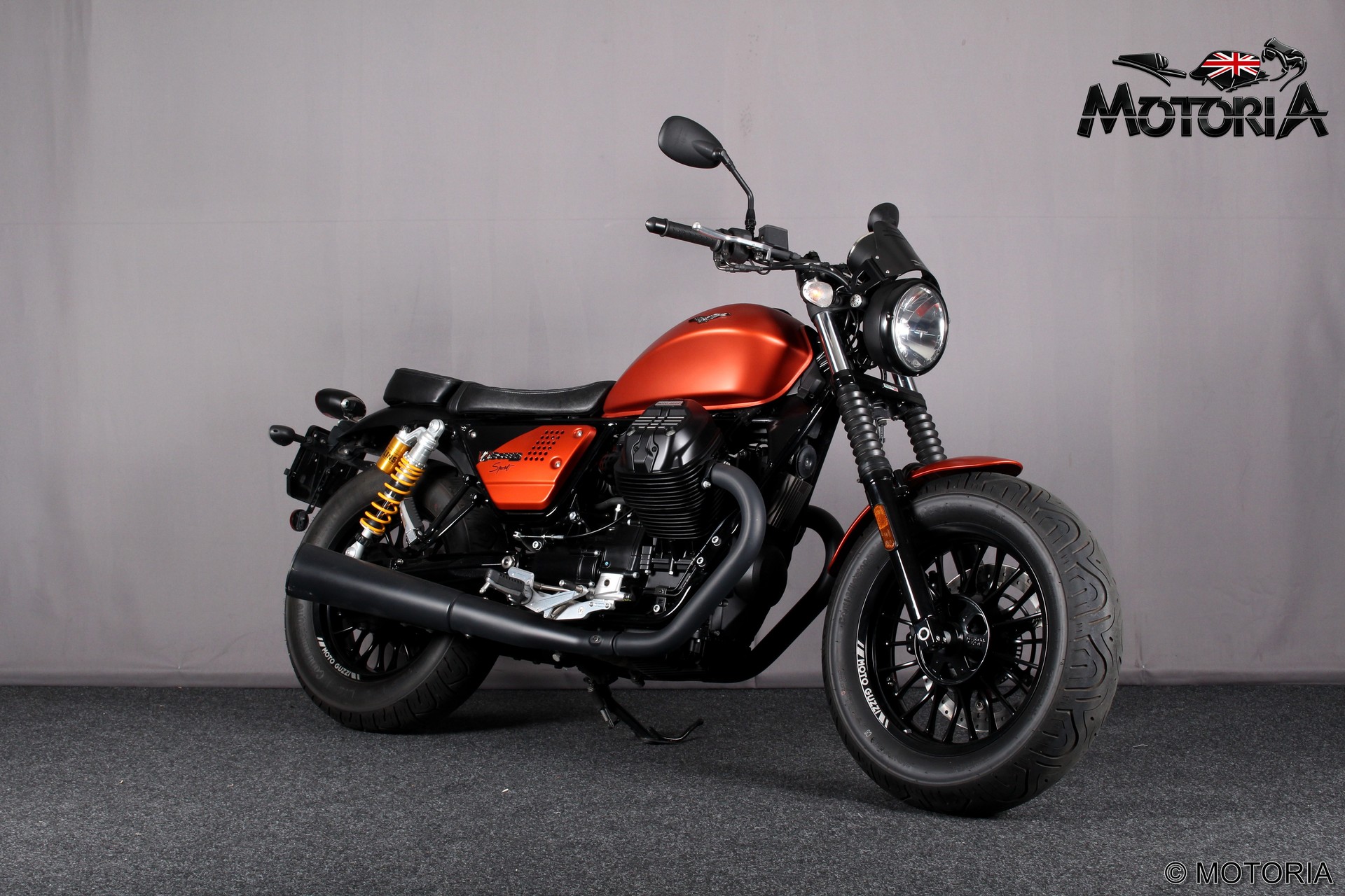 MOTO GUZZI V9 Bobber Sport