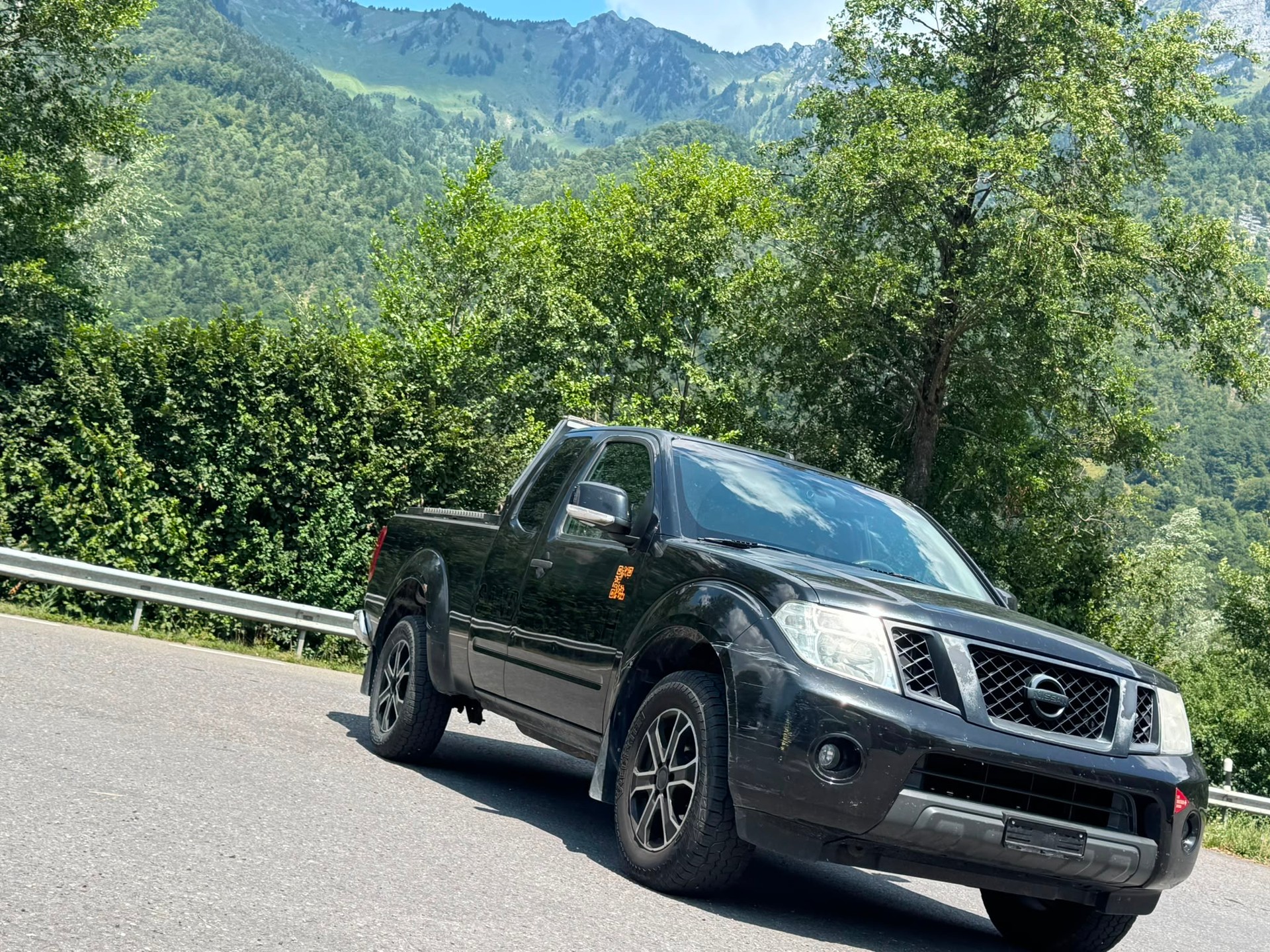 NISSAN Navara King Cab SE 2.5 dCi 4WD-image-14
