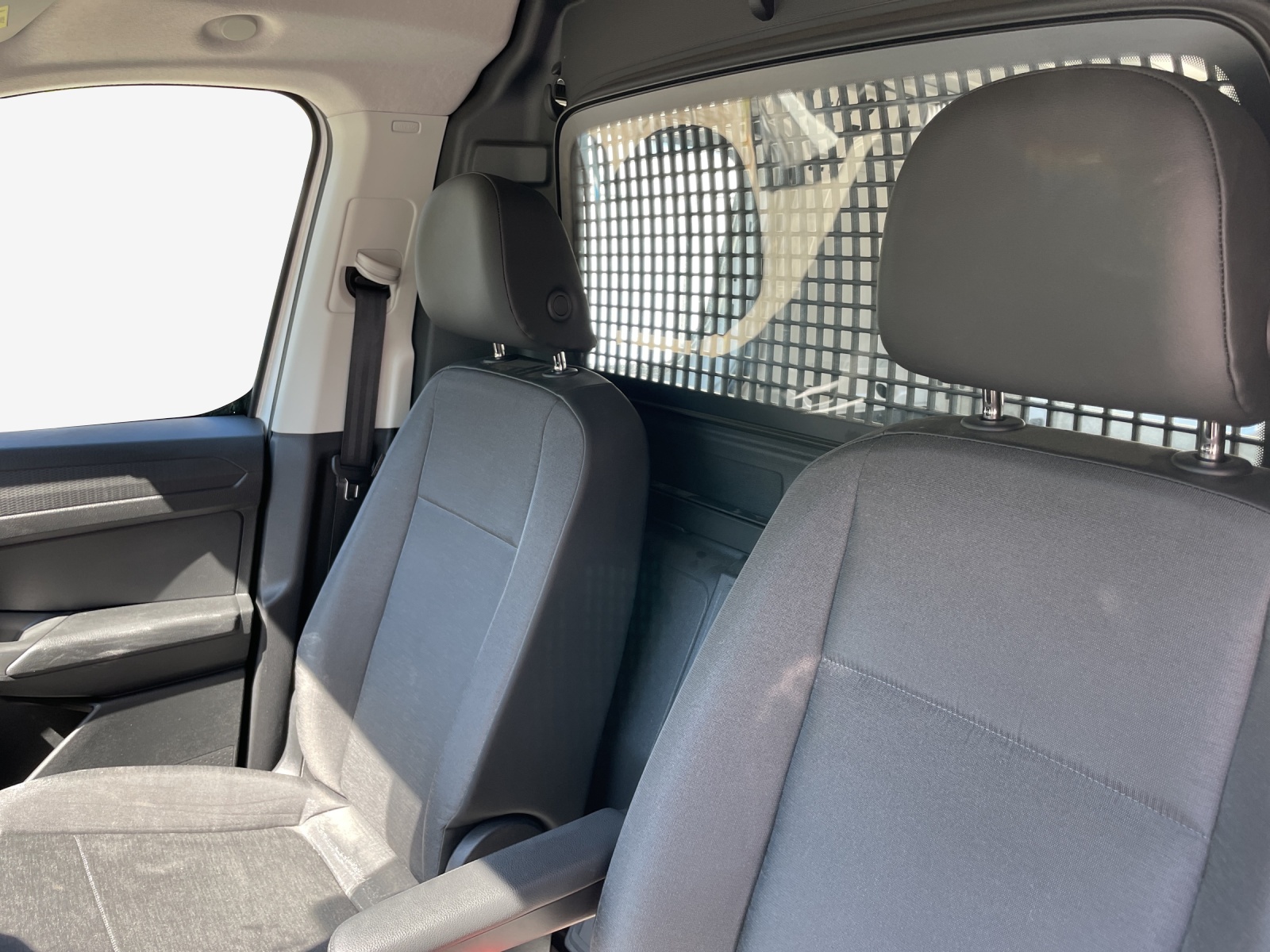 VW Caddy Cargo 1.5 TSI-image-15