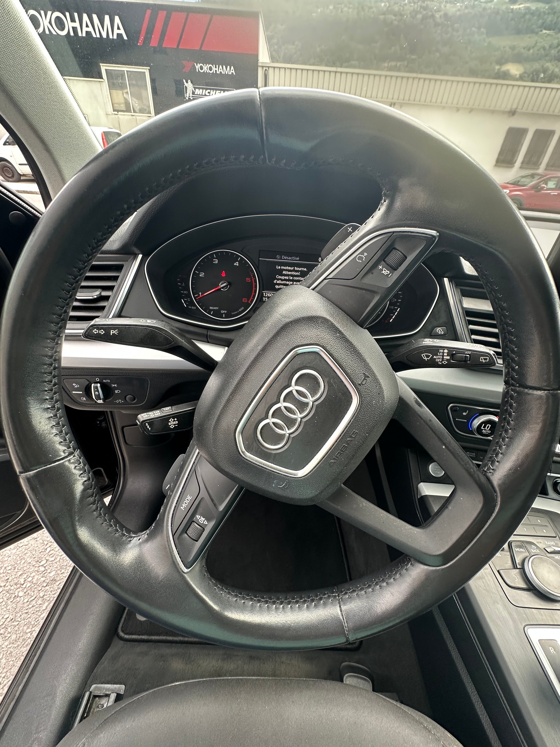 AUDI Q5 35 TDI quattro S-tronic-image-11