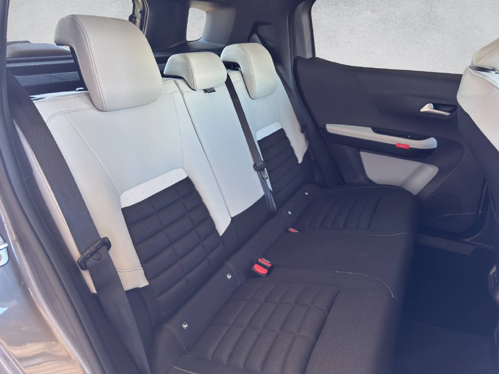 CITROEN C3 Aircross 1.2 Hybrid Max-image-12