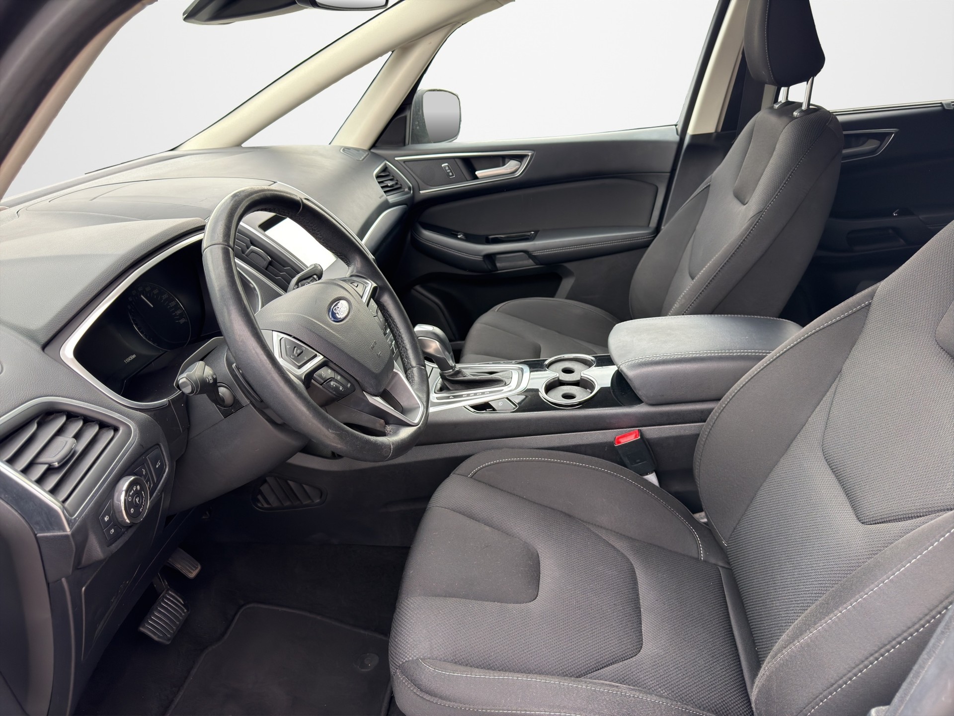 FORD S-Max 2.0 TDCi Titanium AWD PowerShift-image-9