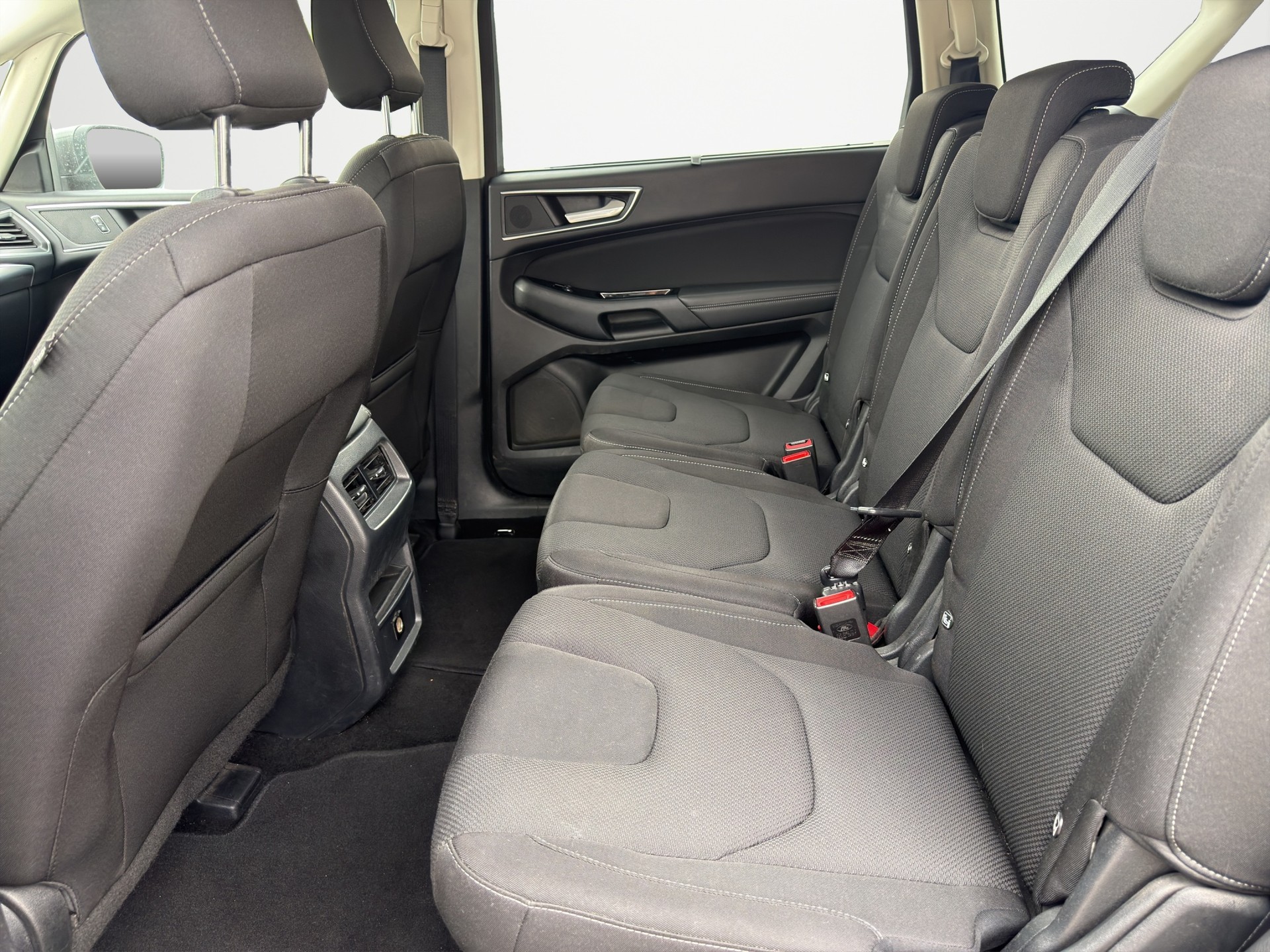 FORD S-Max 2.0 TDCi Titanium AWD PowerShift-image-12