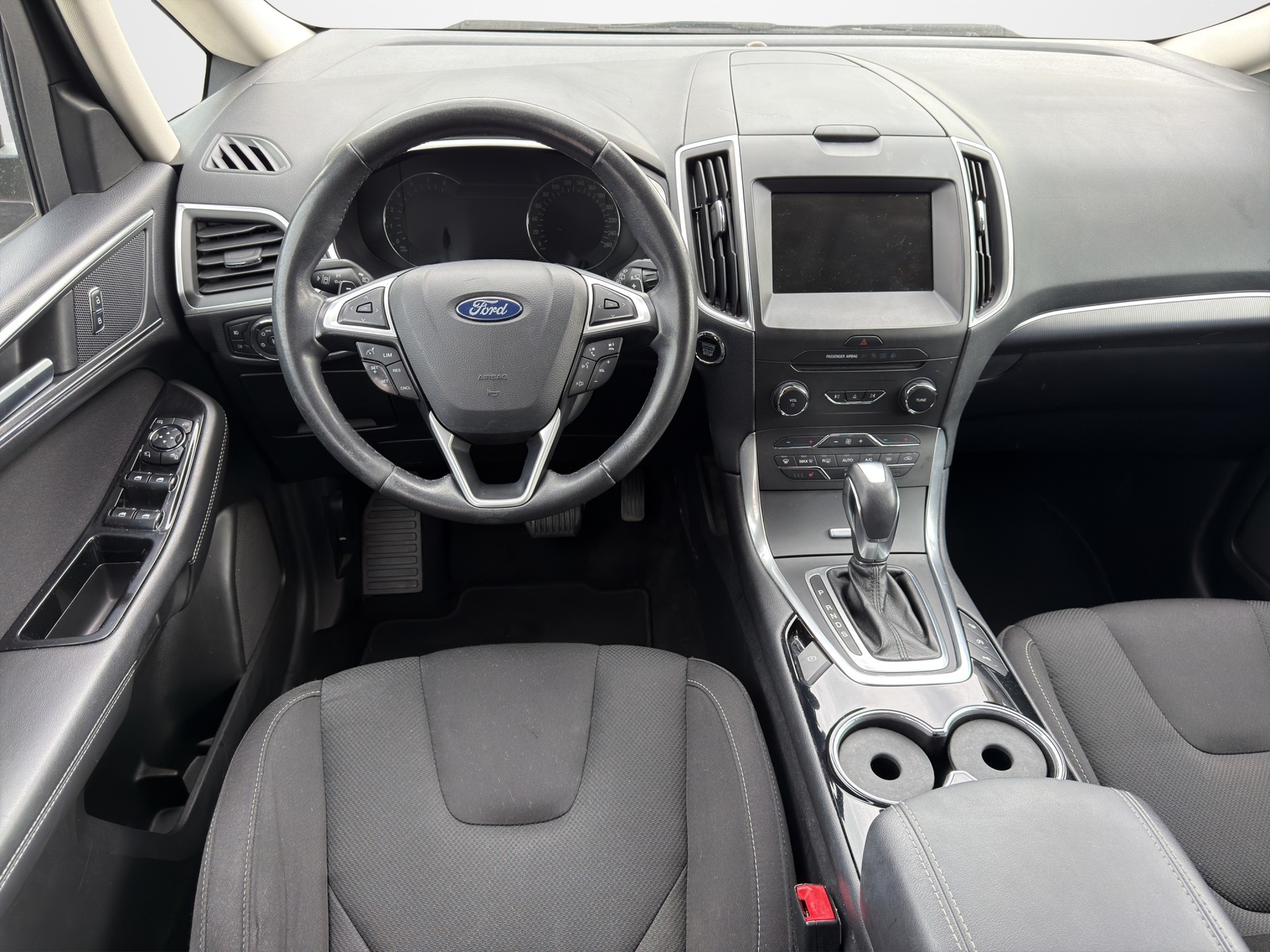 FORD S-Max 2.0 TDCi Titanium AWD PowerShift-image-8