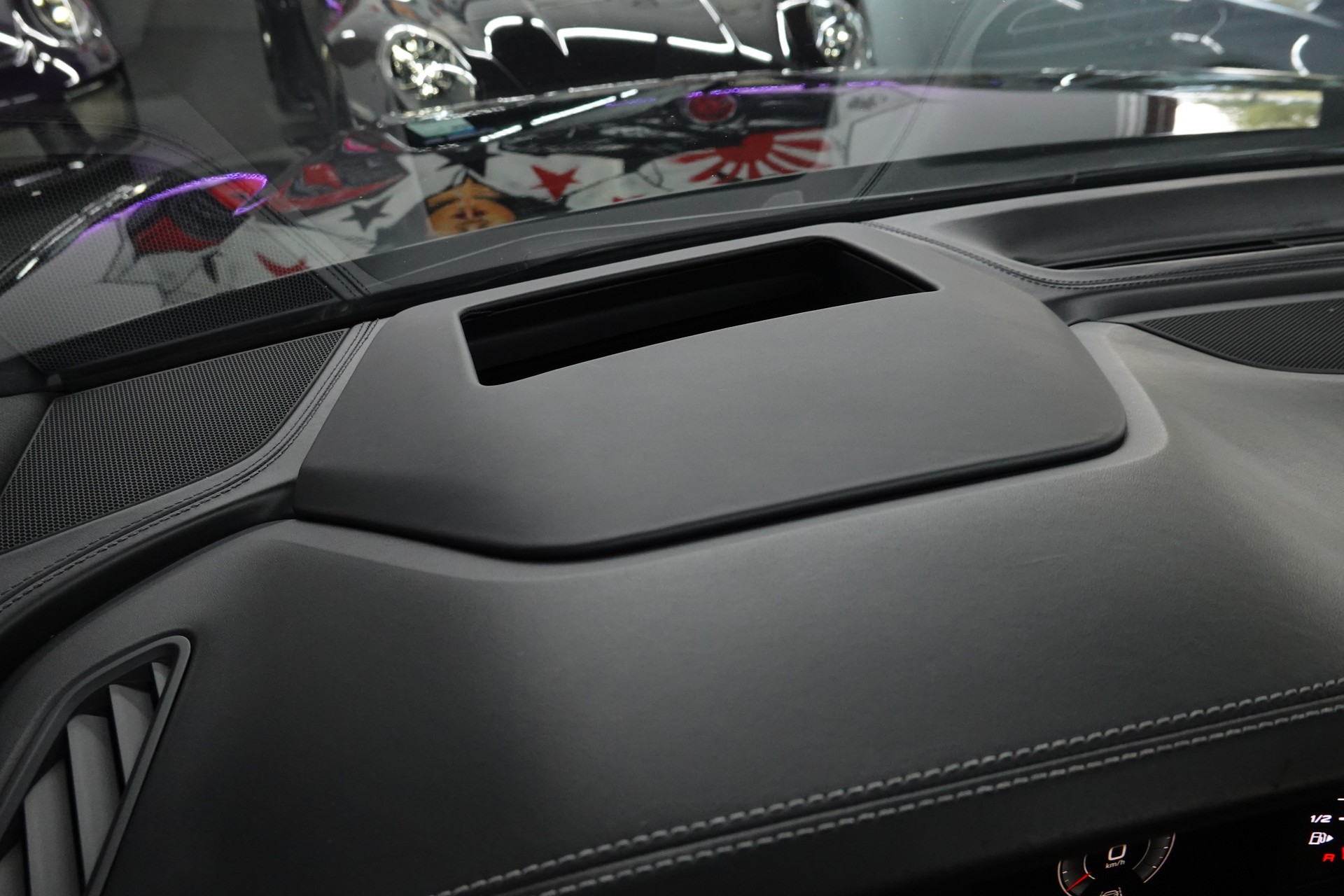AUDI Q8 50 TDI QUATTRO TIPTRONIC FULL CH-FZ BLACK 23"SANSAR-image-31
