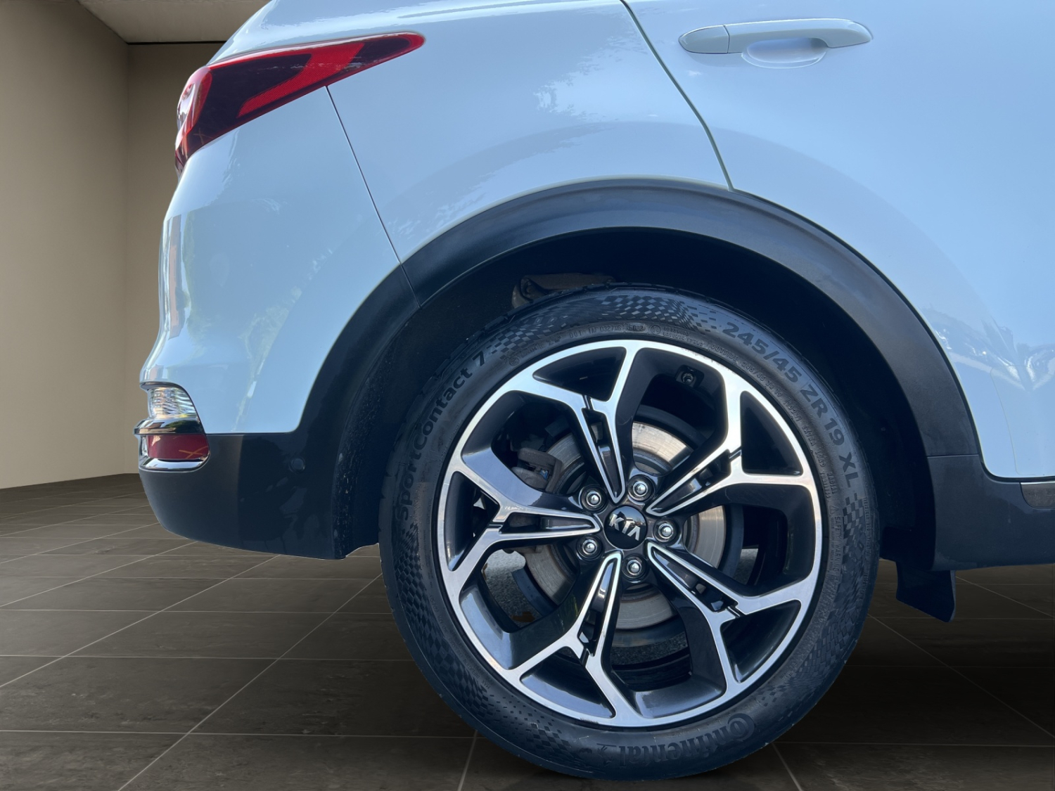 KIA Sportage 1.6 T-GDi Style GT-Line-image-24