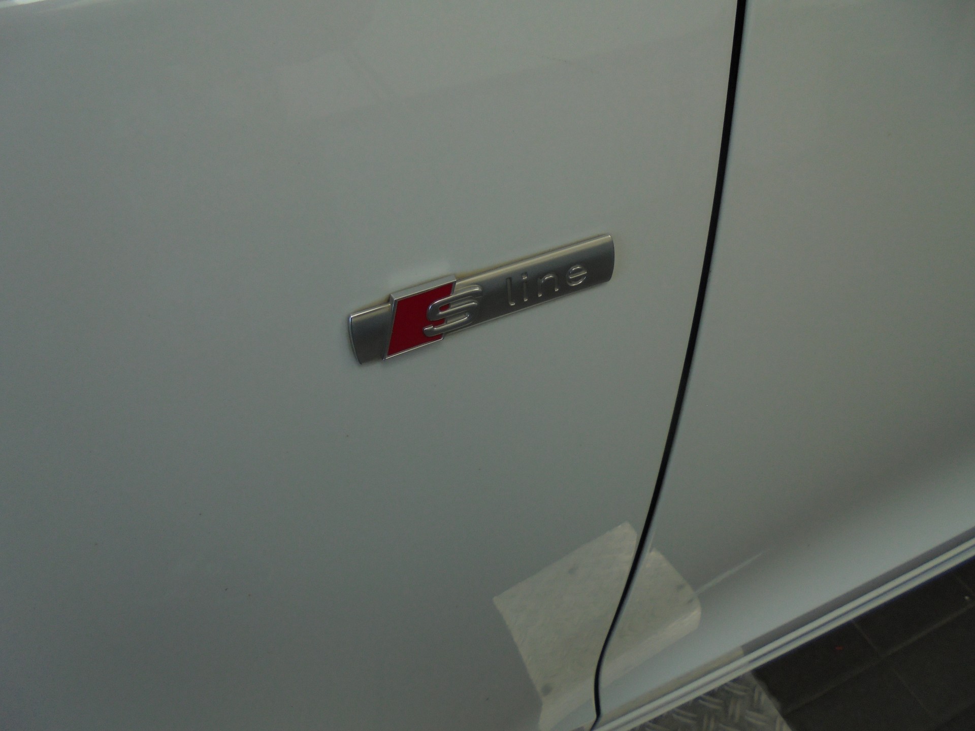 AUDI Q5 2.0 TDI quattro S-tronic-image-10