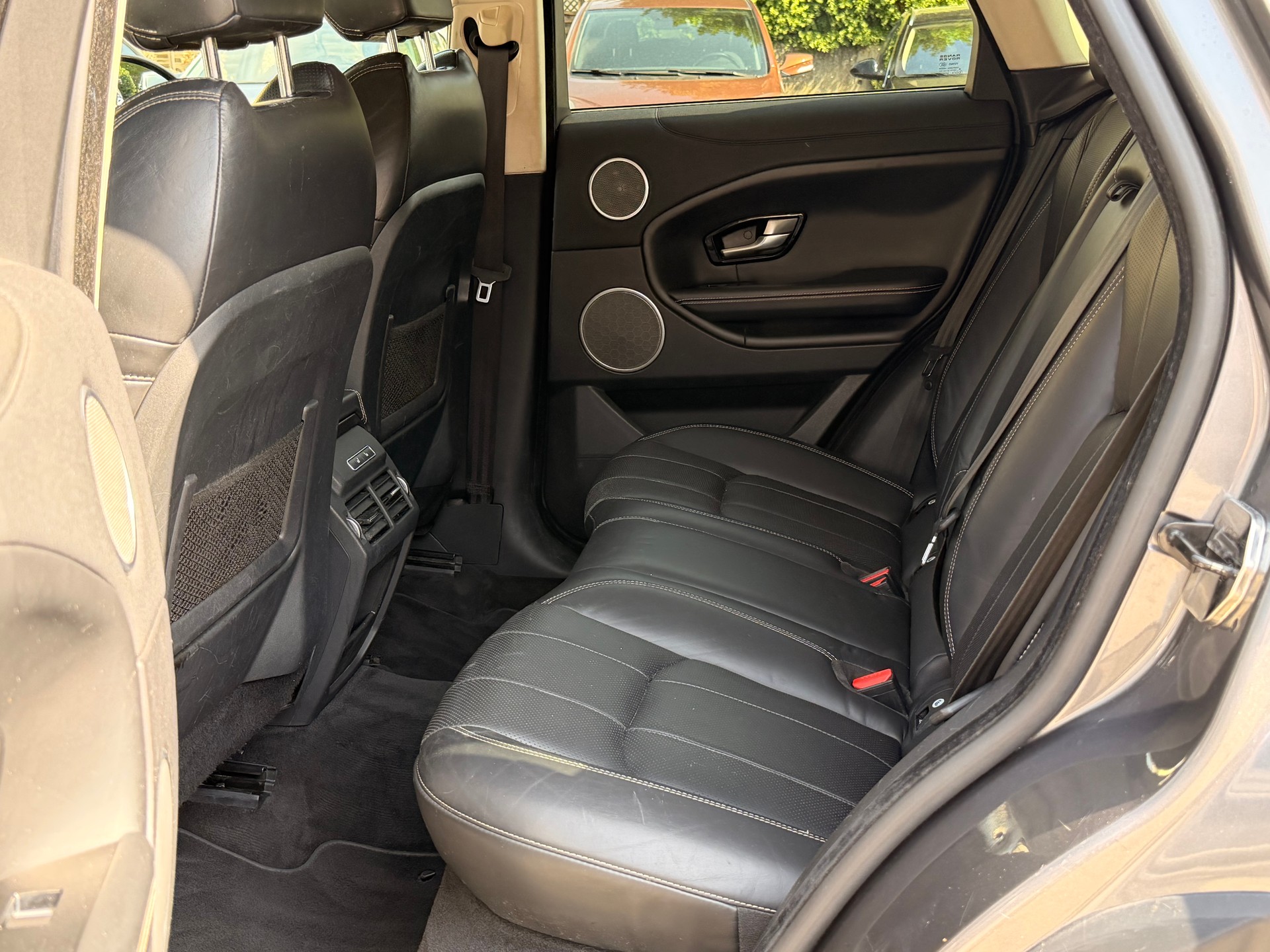 LAND ROVER Range Rover Evoque 2.0 TD4 HSE AT9-image-13