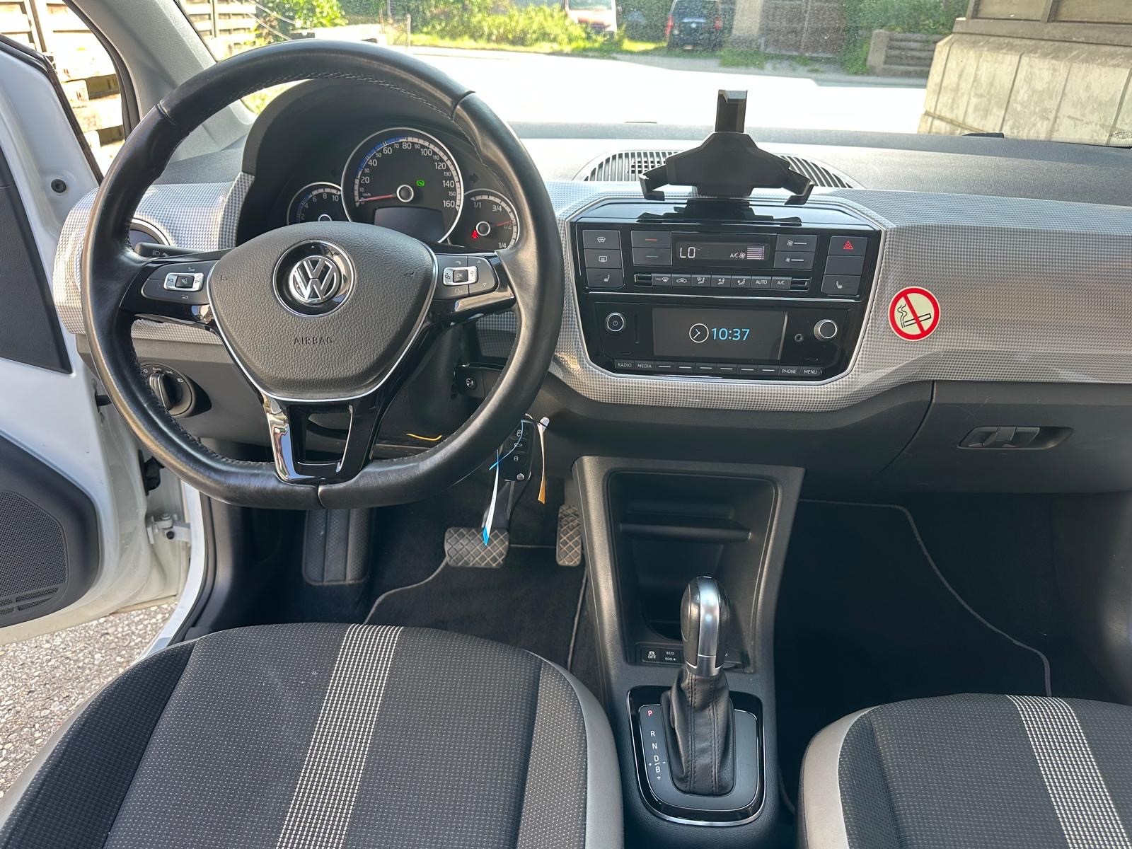 VW e-Up-image-7