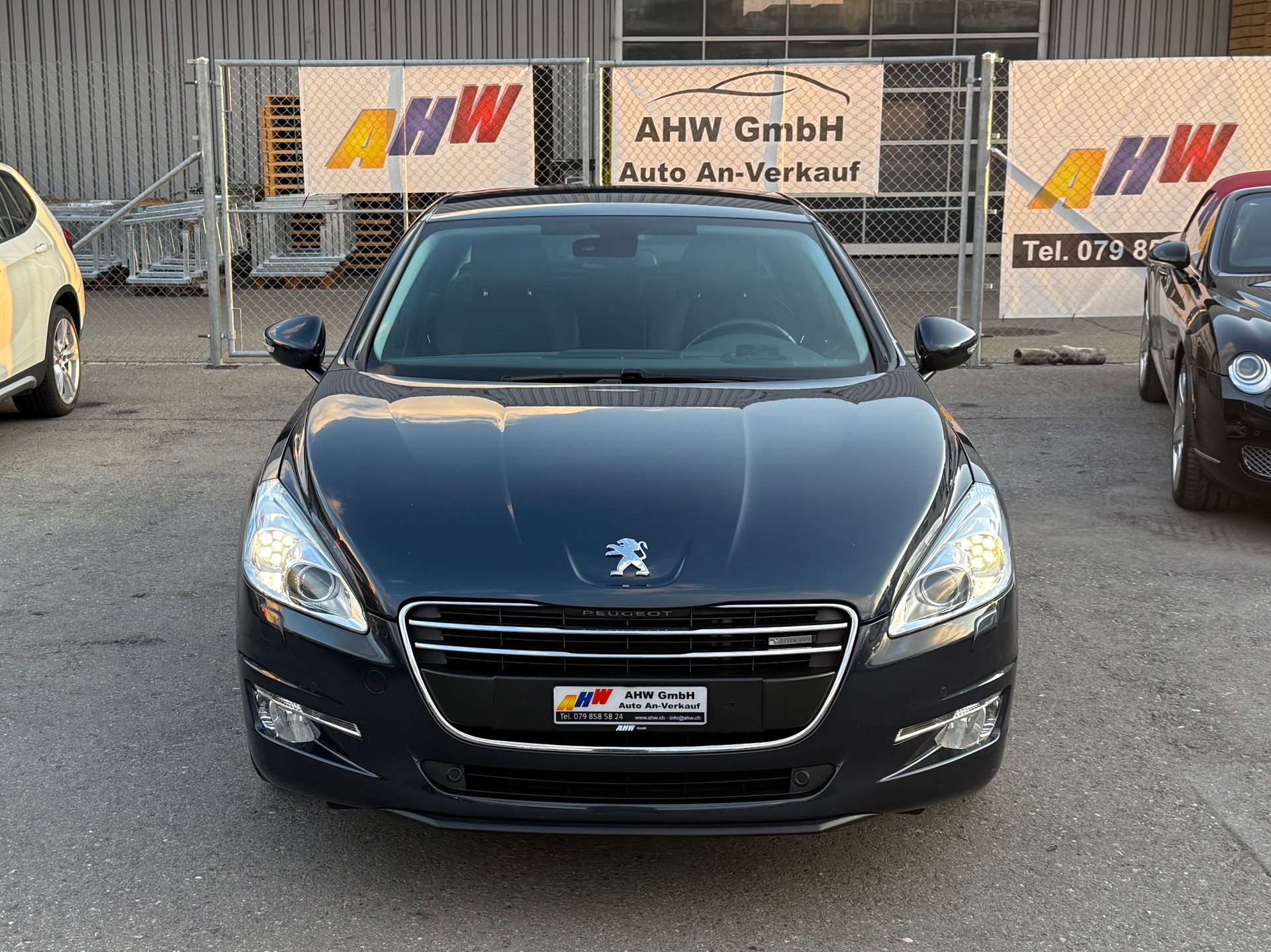 PEUGEOT 508 2.0 HDI Hybrid4 Allure EGS6 / Frisch ab MFK / JBL HiFi / Head up Display / Navi / 1 Jahr Garantie **TOP ZUSTAND**-image-1