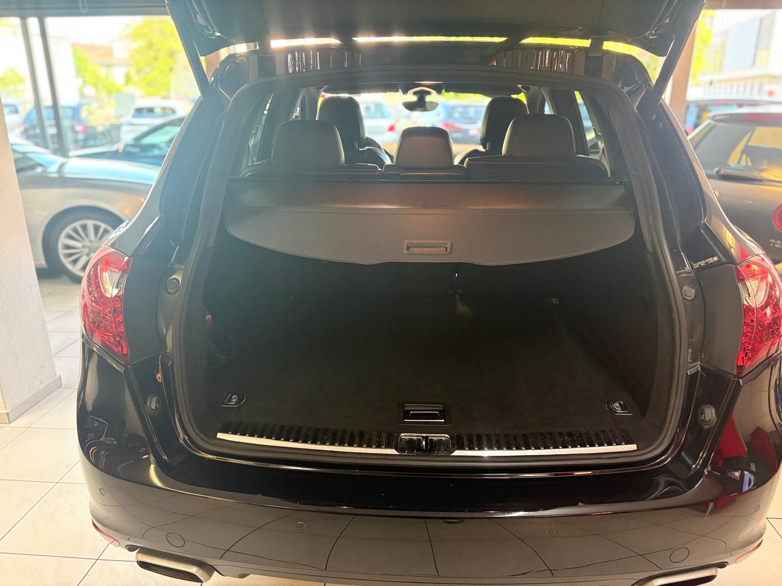 PORSCHE Cayenne Diesel-image-9