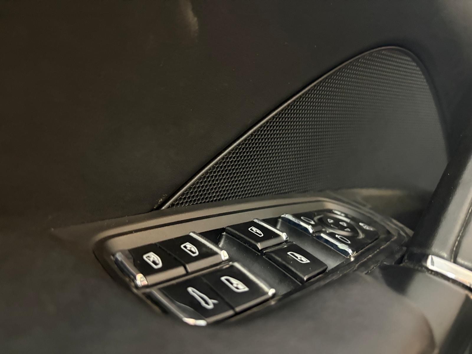 PORSCHE Cayenne Diesel-image-12