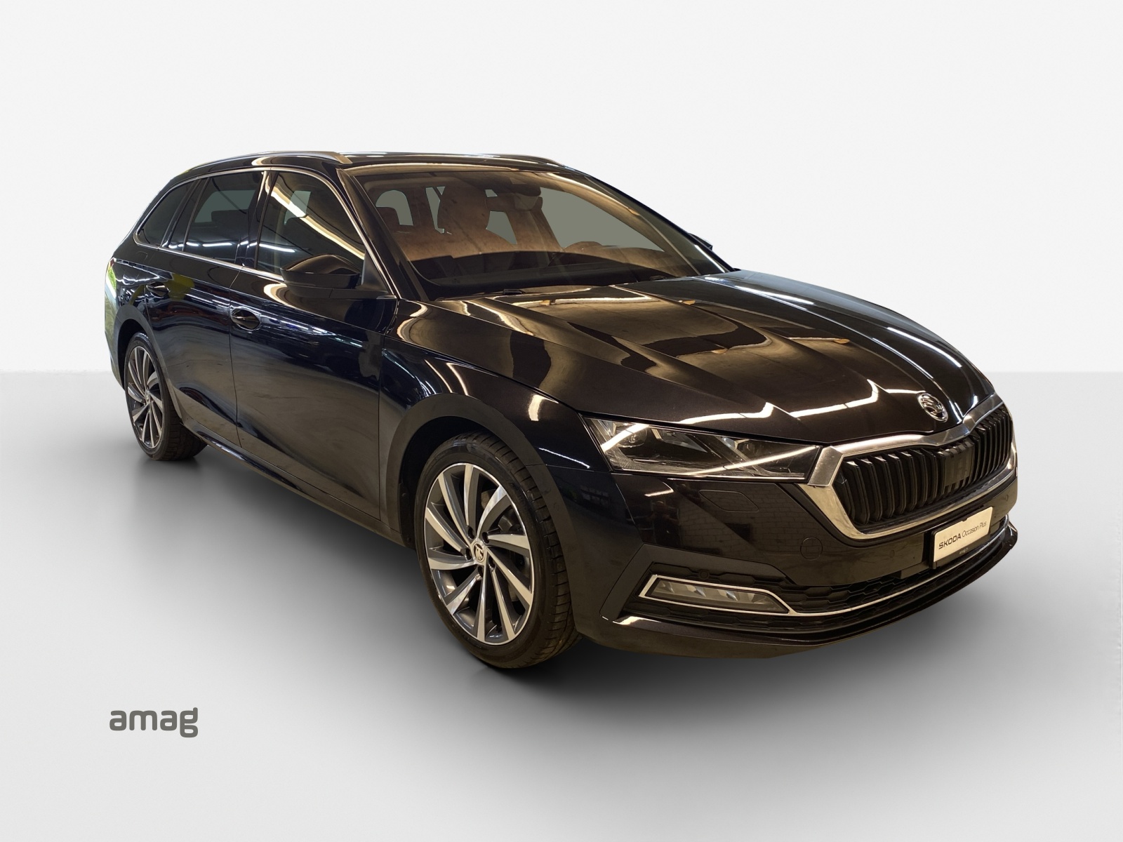 SKODA Octavia Combi 2.0 TDI DSG Style-image-5