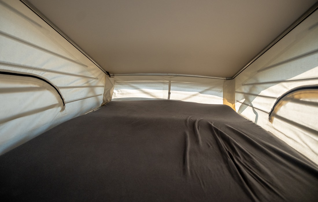 MERCEDES-BENZ 300 d 4matic-image-12
