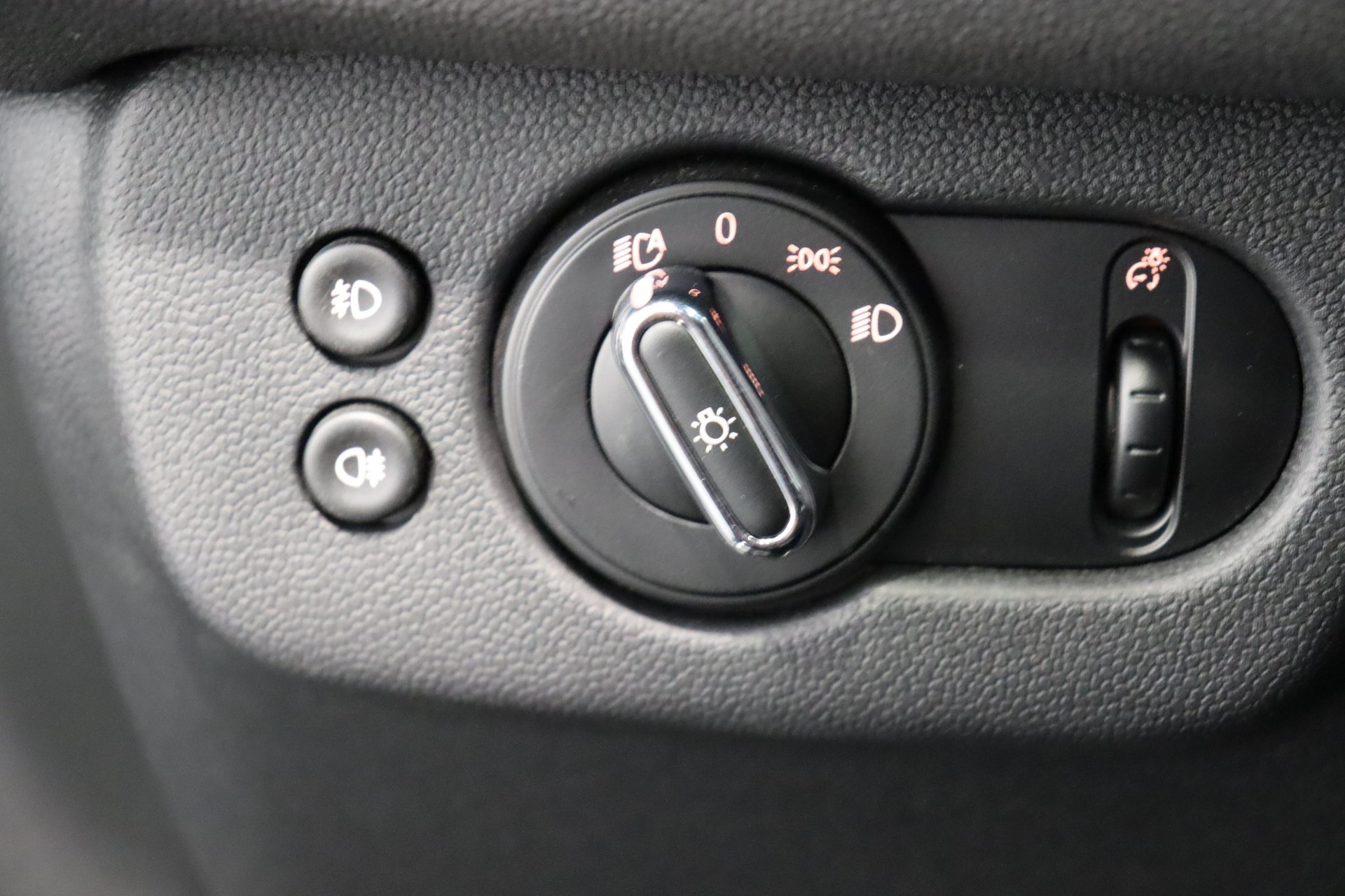 MINI Clubman F54 2.0i Cooper S SAG ALL4-image-18