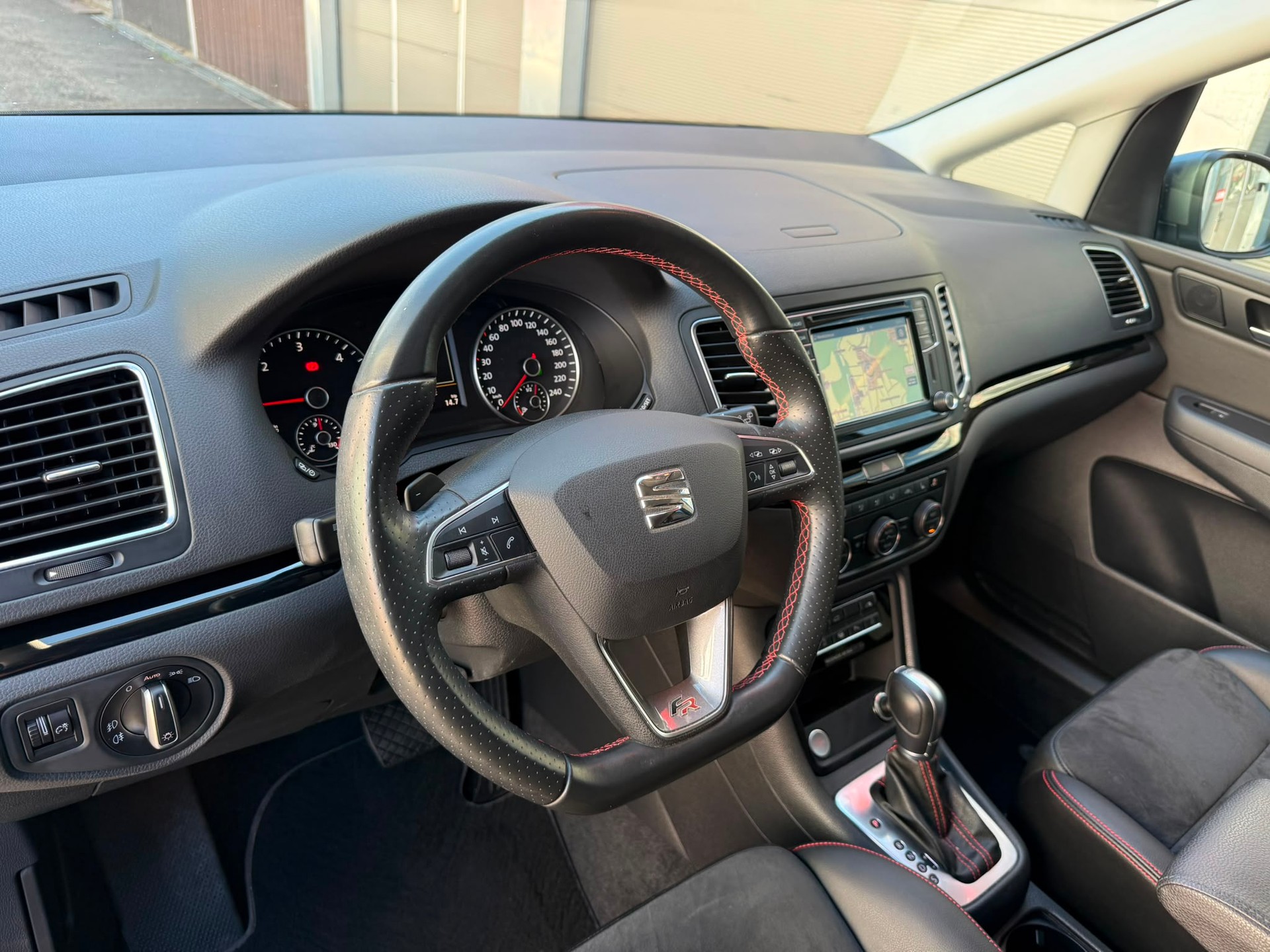 SEAT Alhambra 2.0 TDI FR Line 4Drive-image-13