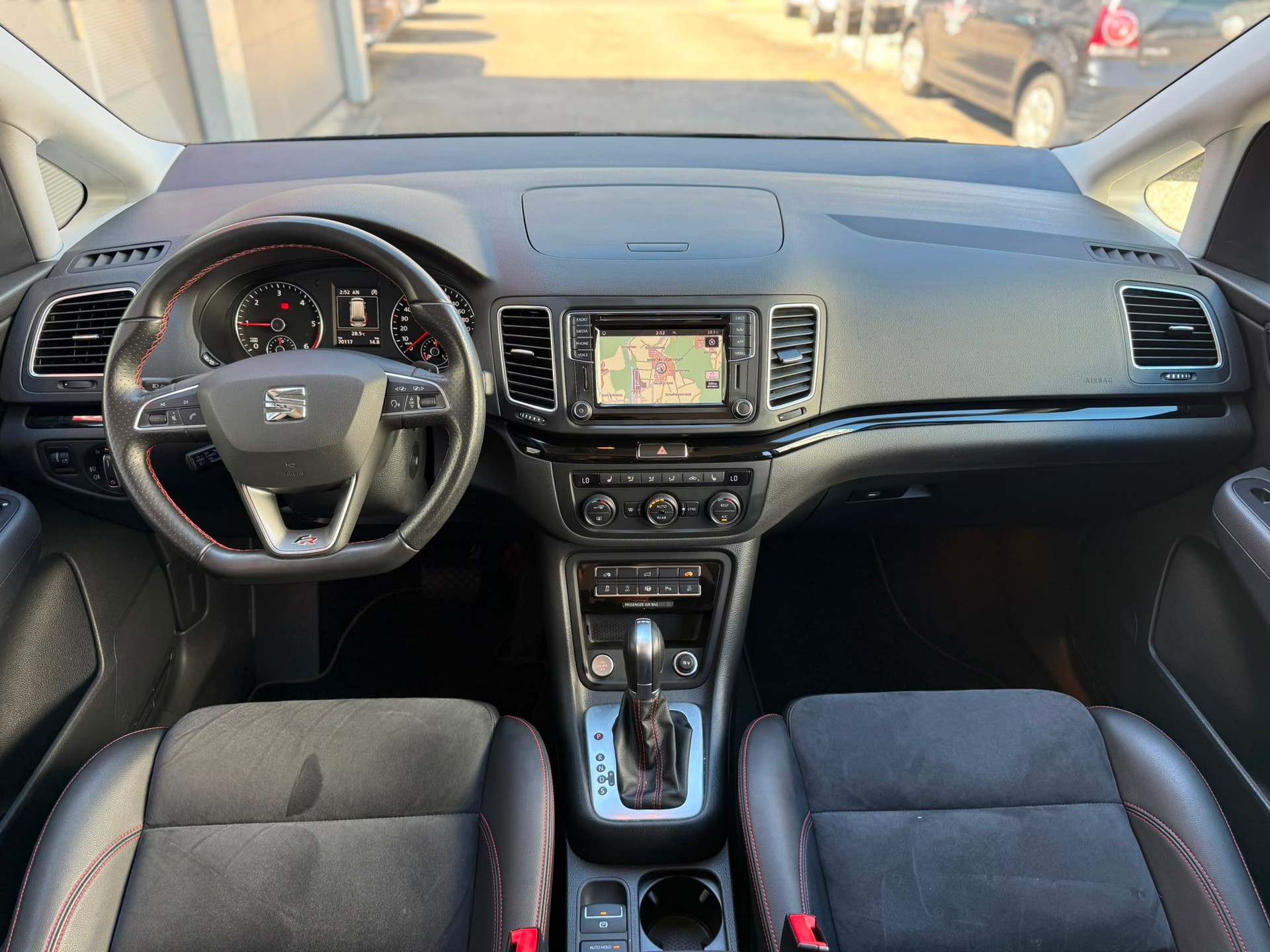 SEAT Alhambra 2.0 TDI FR Line 4Drive-image-8