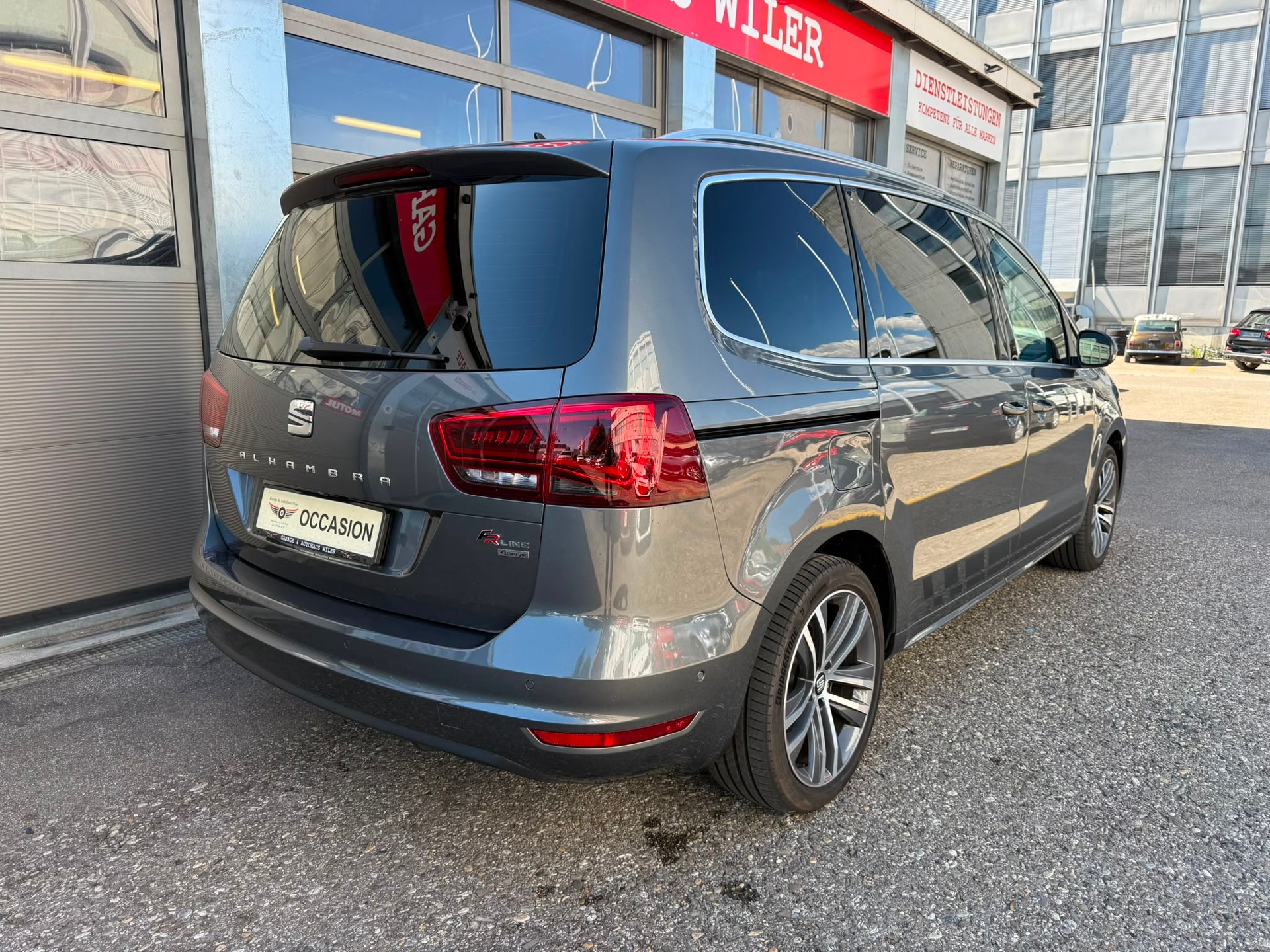 SEAT Alhambra 2.0 TDI FR Line 4Drive-image-4