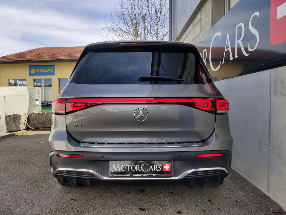 MERCEDES-BENZ EQB 350 AMG Line 4Matic-image-4