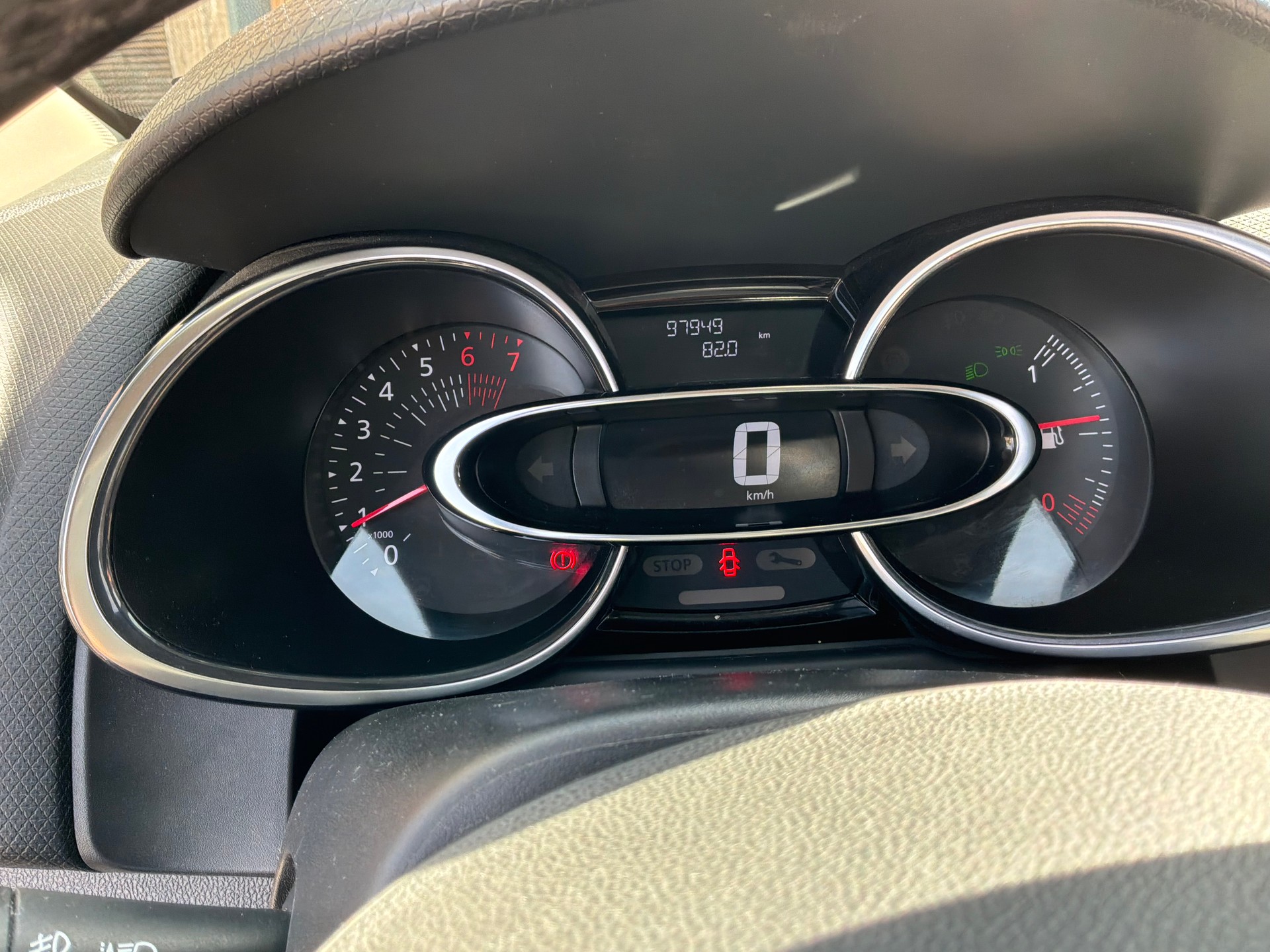 RENAULT Intens, LED Scheinwerfer, MFK & Service neu-image-9