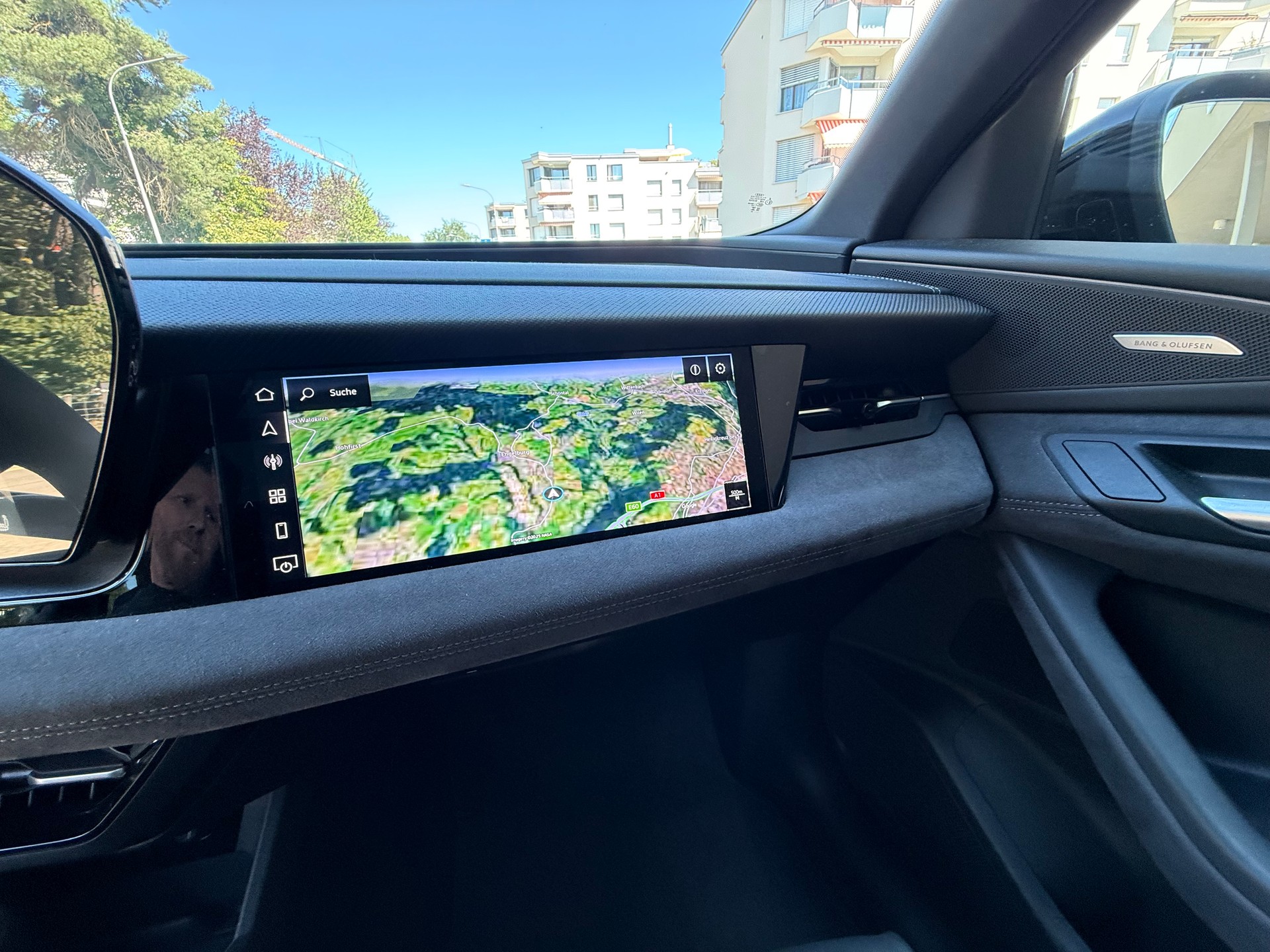 AUDI SQ6 Sportback e-tron quattro-image-8