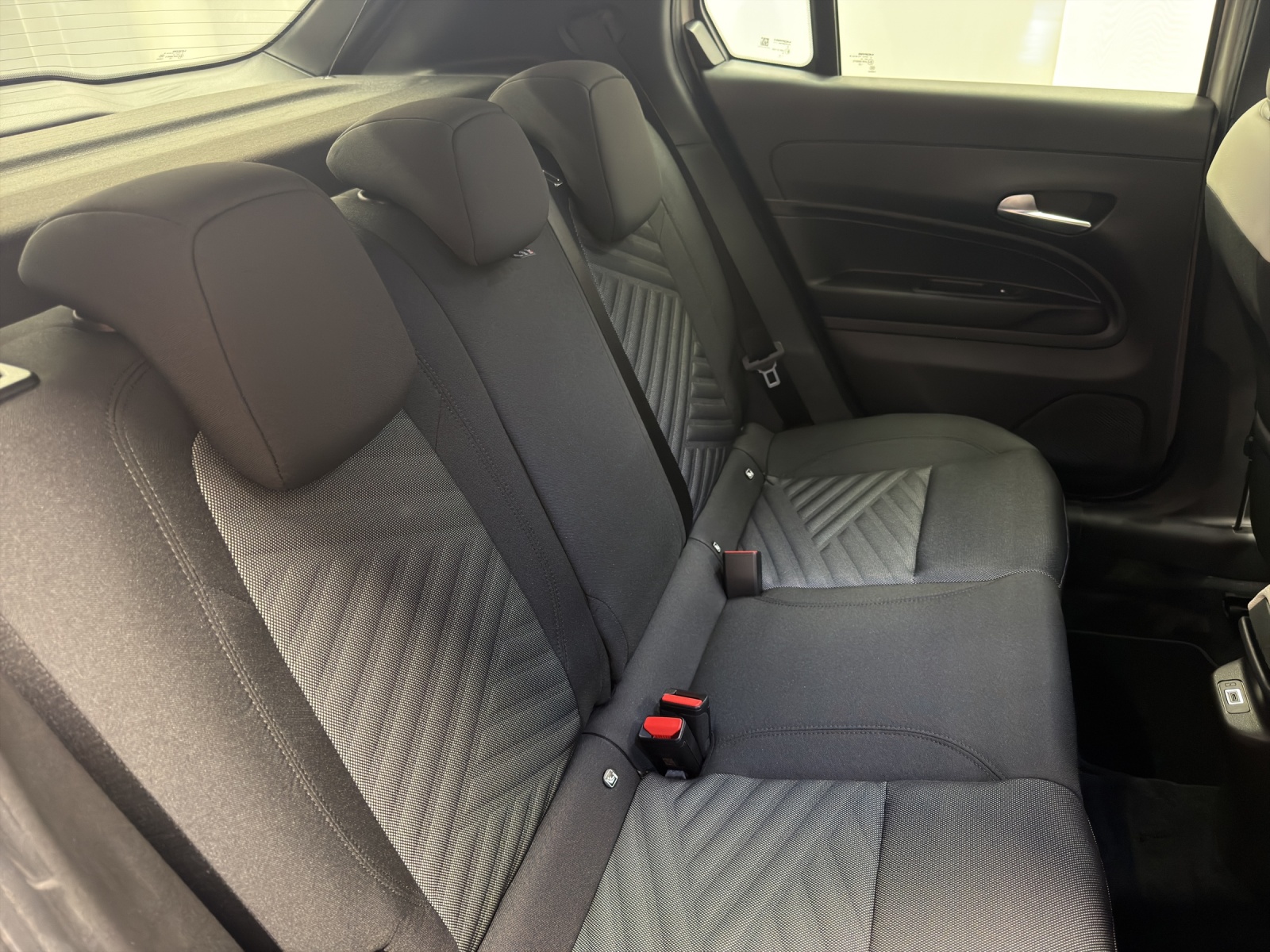 FIAT 600 1.2 Hybrid 145 La Prima-image-9
