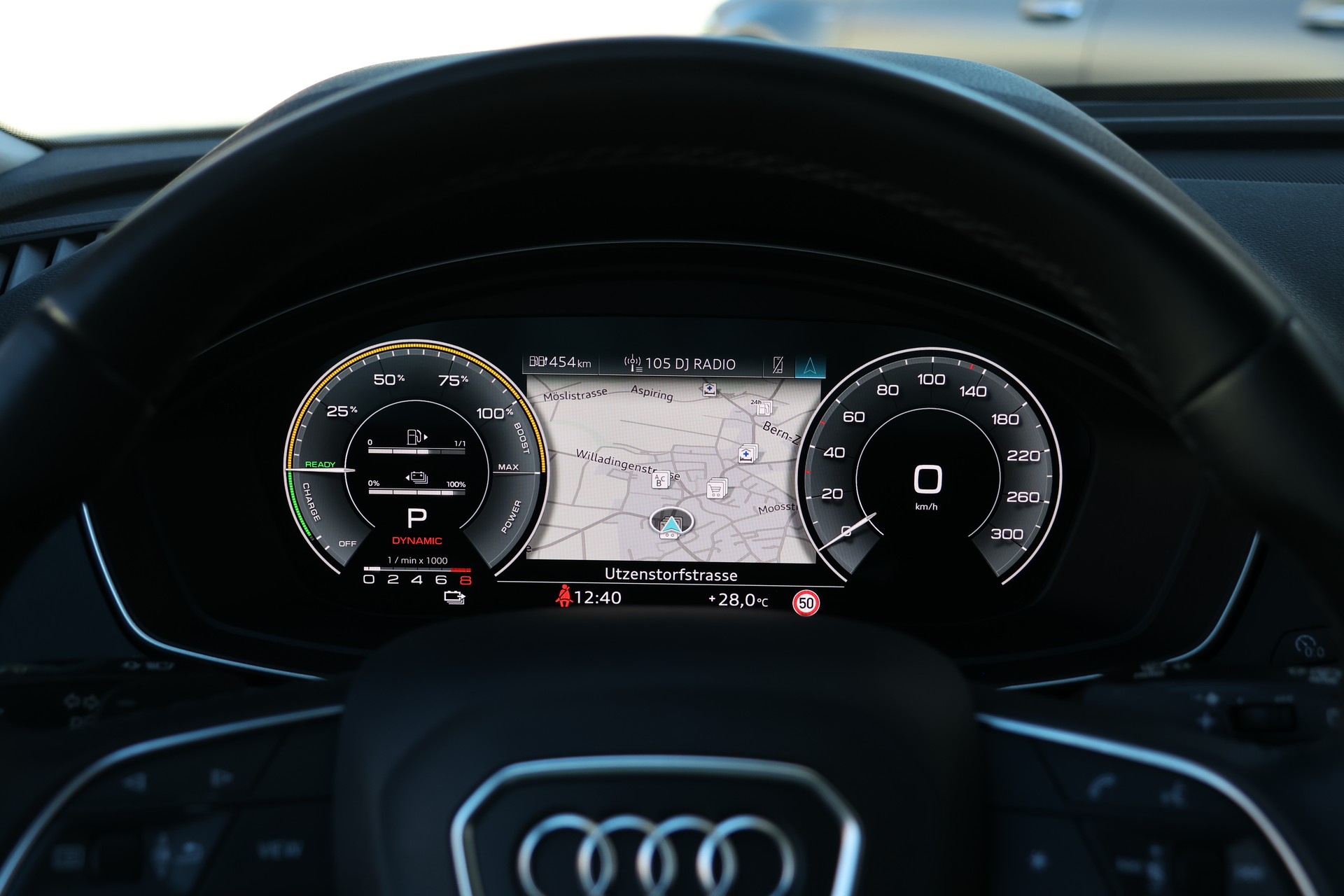 AUDI Q5 50 TFSI e PHEV S line quattro S-tronic (CH)-image-26