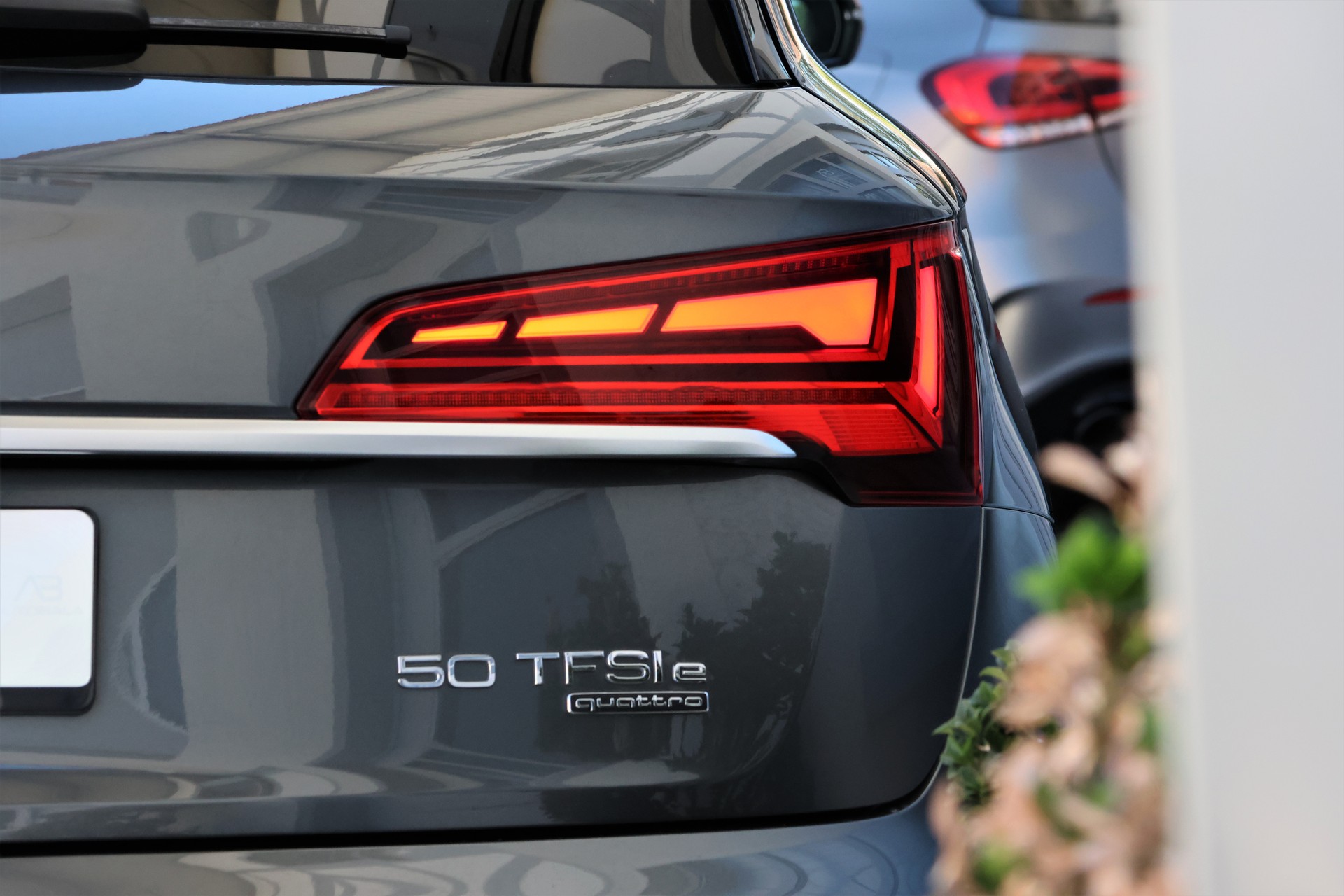 AUDI Q5 50 TFSI e PHEV S line quattro S-tronic (CH)-image-5