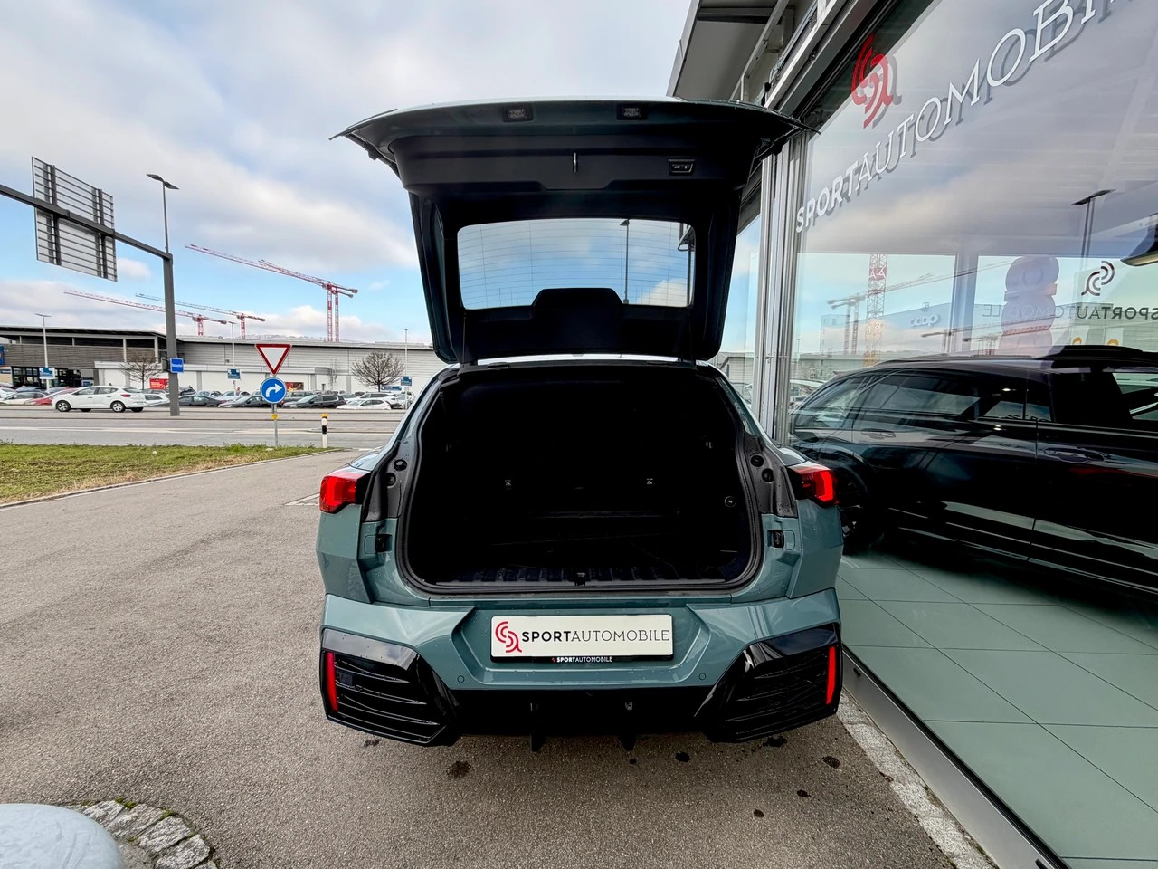 BMW X2 xDrive 20d 48V M Sport Pro-image-10
