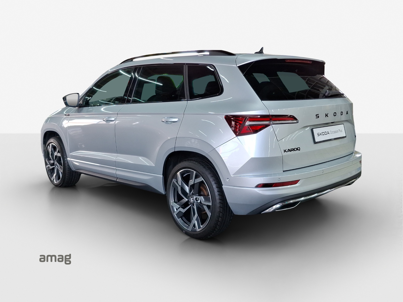 SKODA Karoq 2.0 TSI SportLine 4x4 DSG-image-2