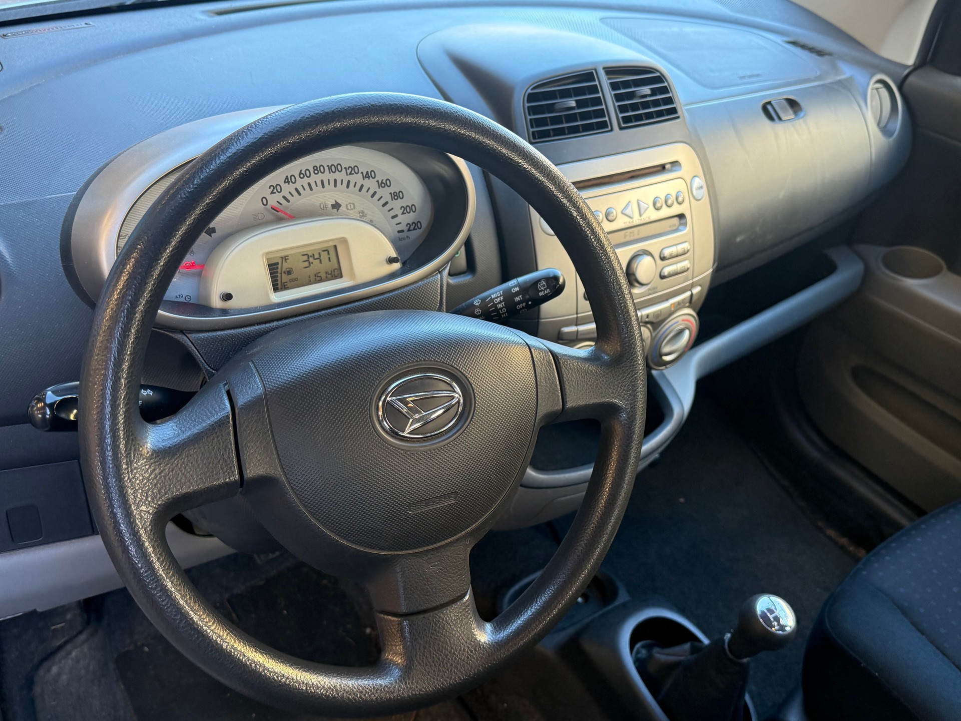DAIHATSU Sirion 1.3 S Custom 4WD-image-14