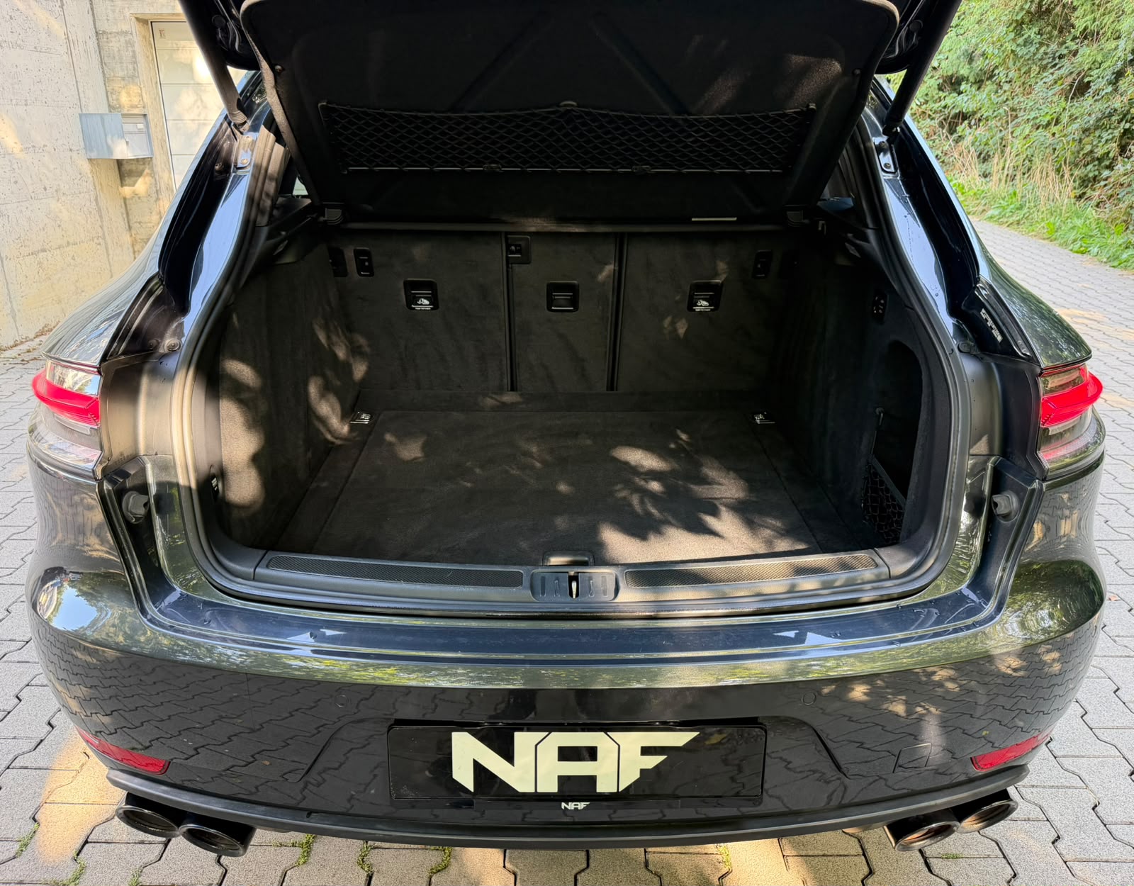 PORSCHE Macan Turbo PDK-image-14