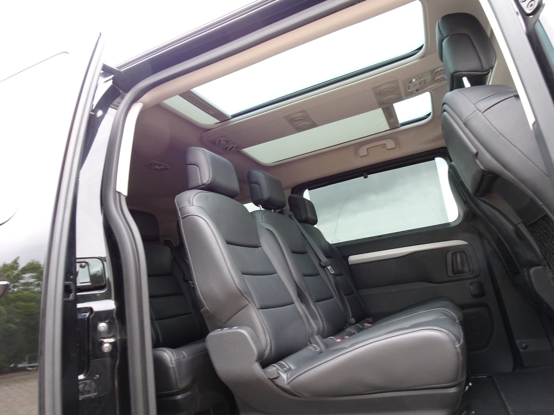 CITROEN Spacetourer 2.0 BlueHDi Shine M EAT-image-7