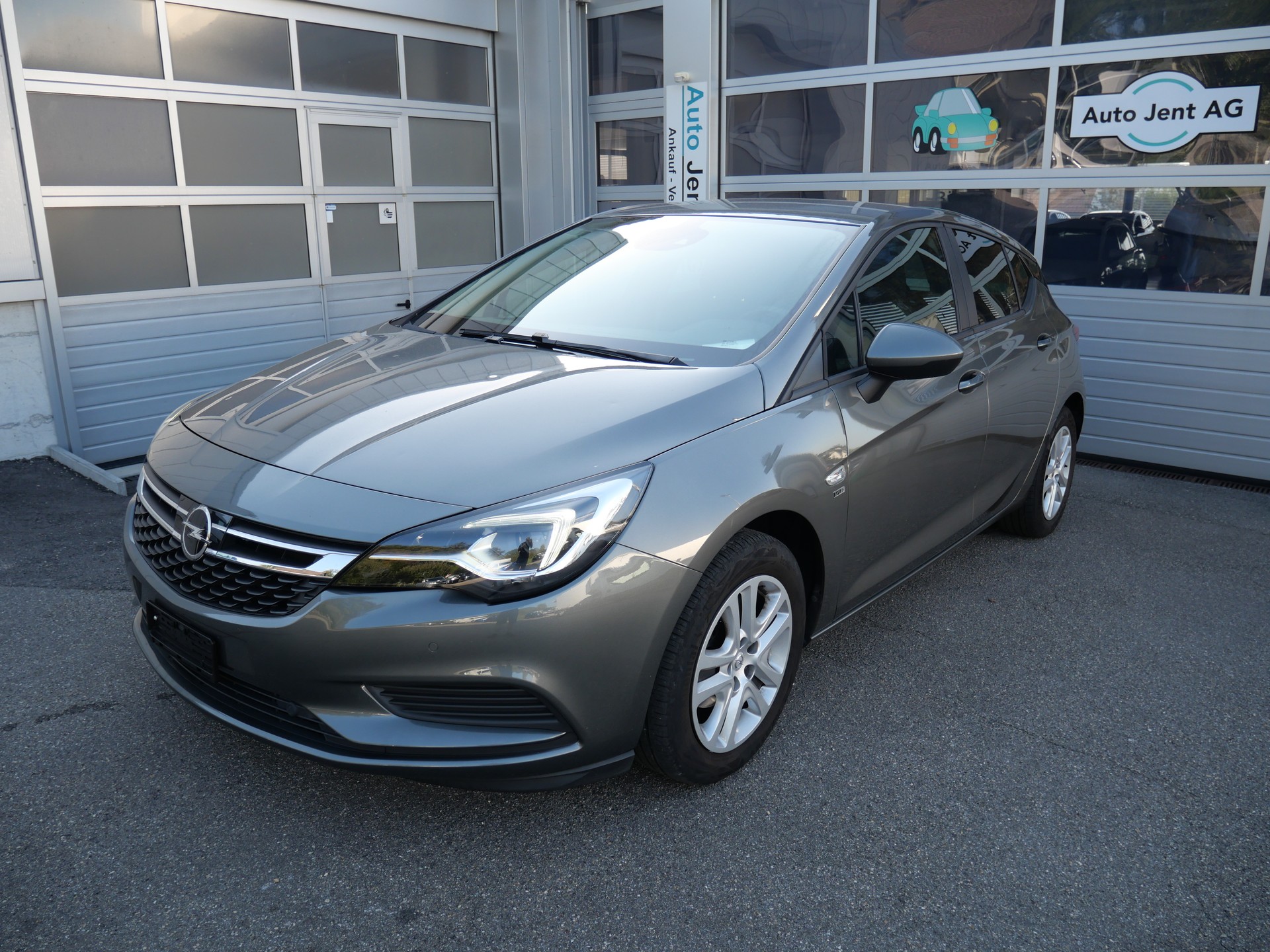 OPEL Astra 1.4i Turbo 120 Years Edition Automatic