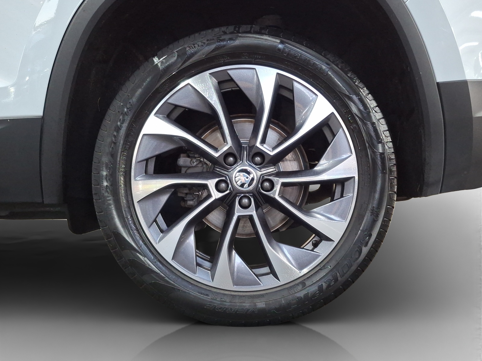 SKODA Kodiaq 2.0 TDI Drive DSG 4x4-image-15