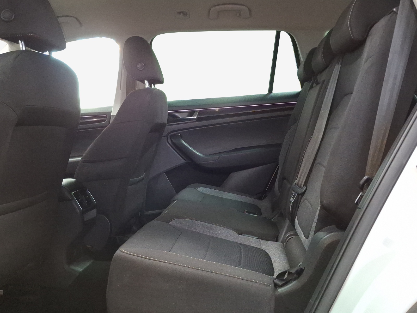 SKODA Kodiaq 2.0 TDI Drive DSG 4x4-image-11