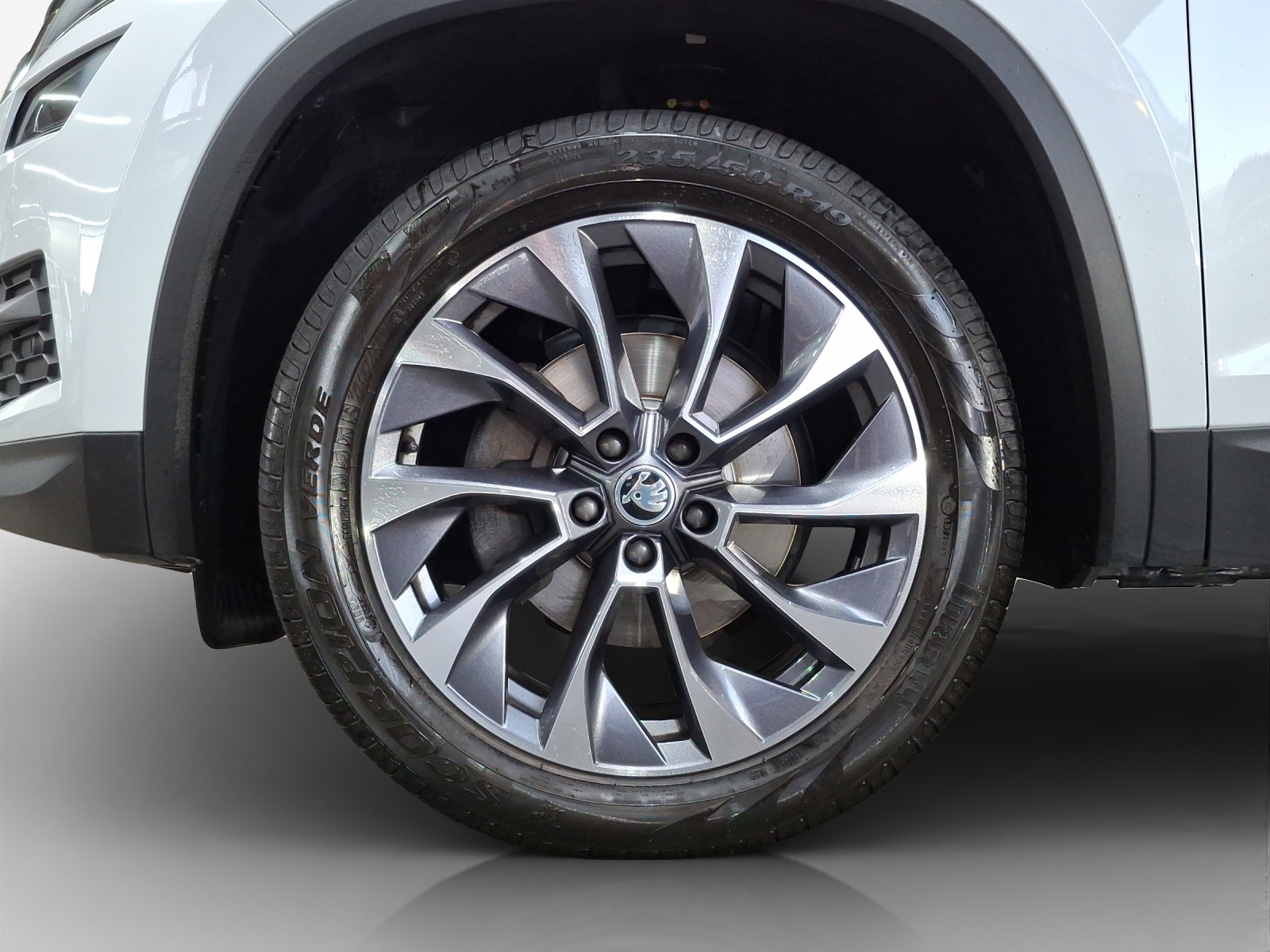 SKODA Kodiaq 2.0 TDI Drive DSG 4x4-image-14