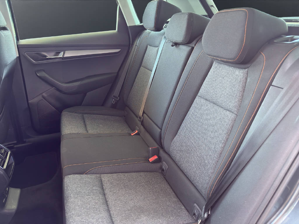 SKODA Karoq 1.5 TSI Ambition DSG-image-10